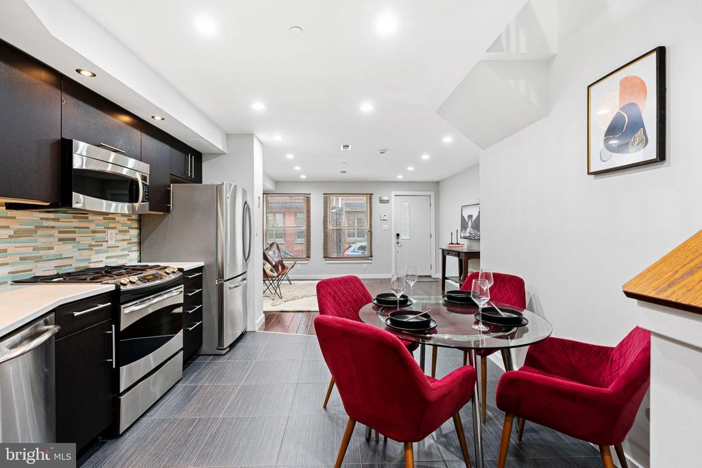 Photo of 444 Poplar Street, PHILADELPHIA, PA 19123 (MLS # PAPH2553654)