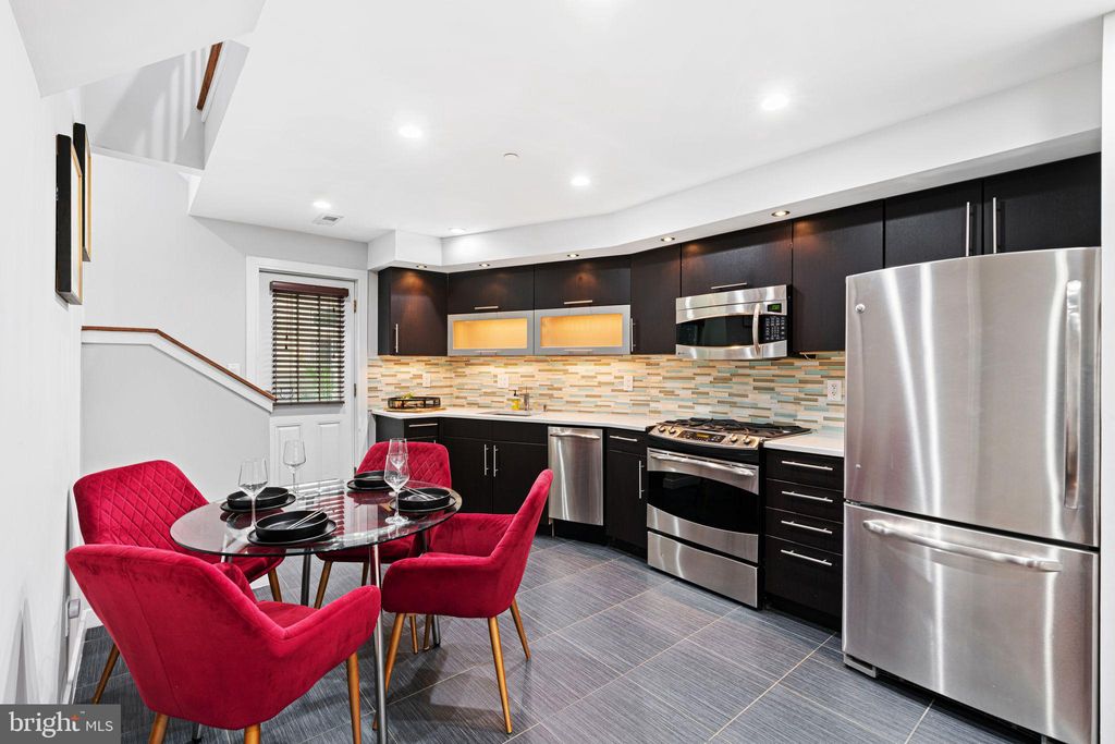 Photo of 444 Poplar Street, PHILADELPHIA, PA 19123 (MLS # PAPH2553654)