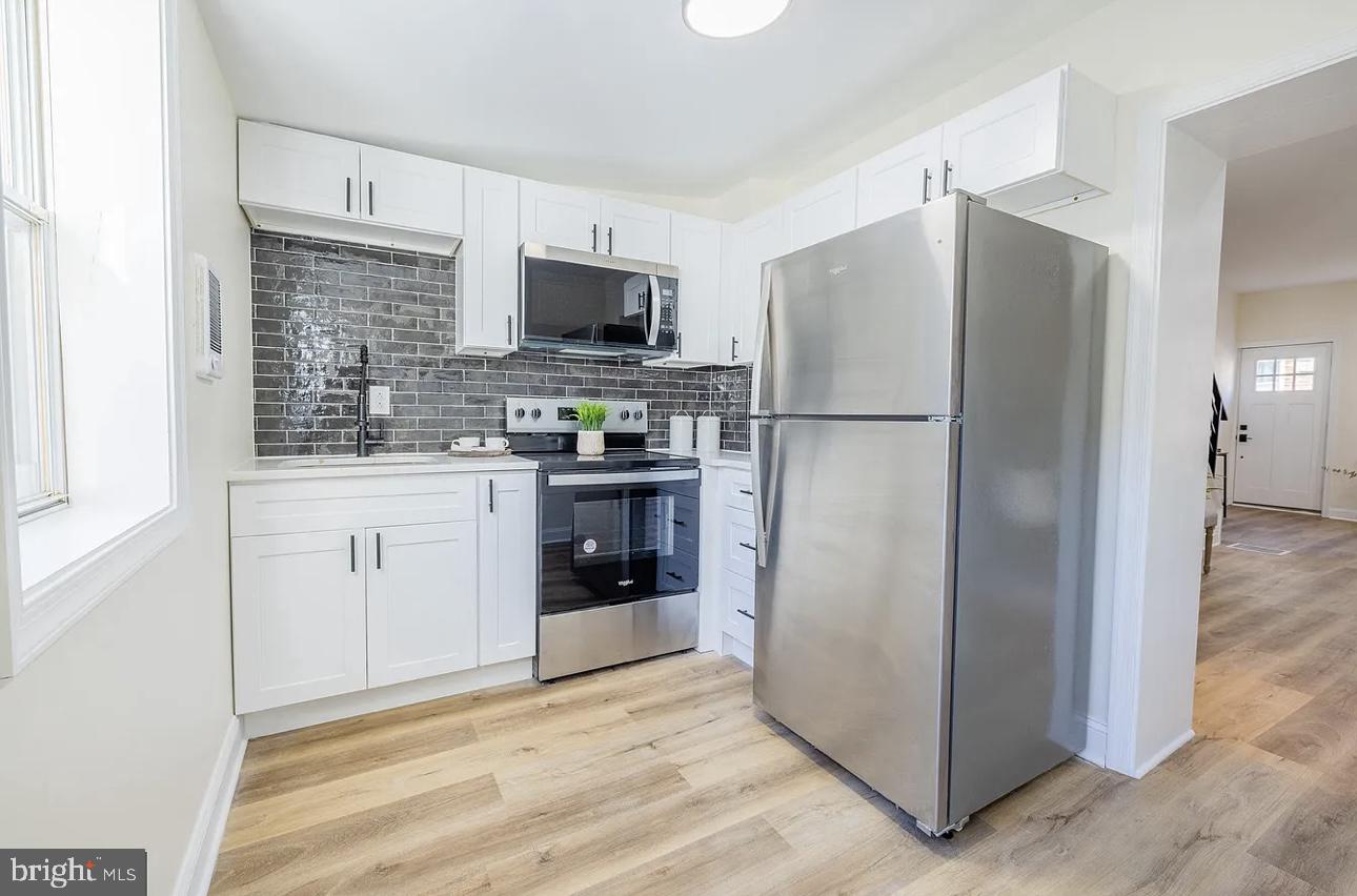 PORT RICHMOND - Residential