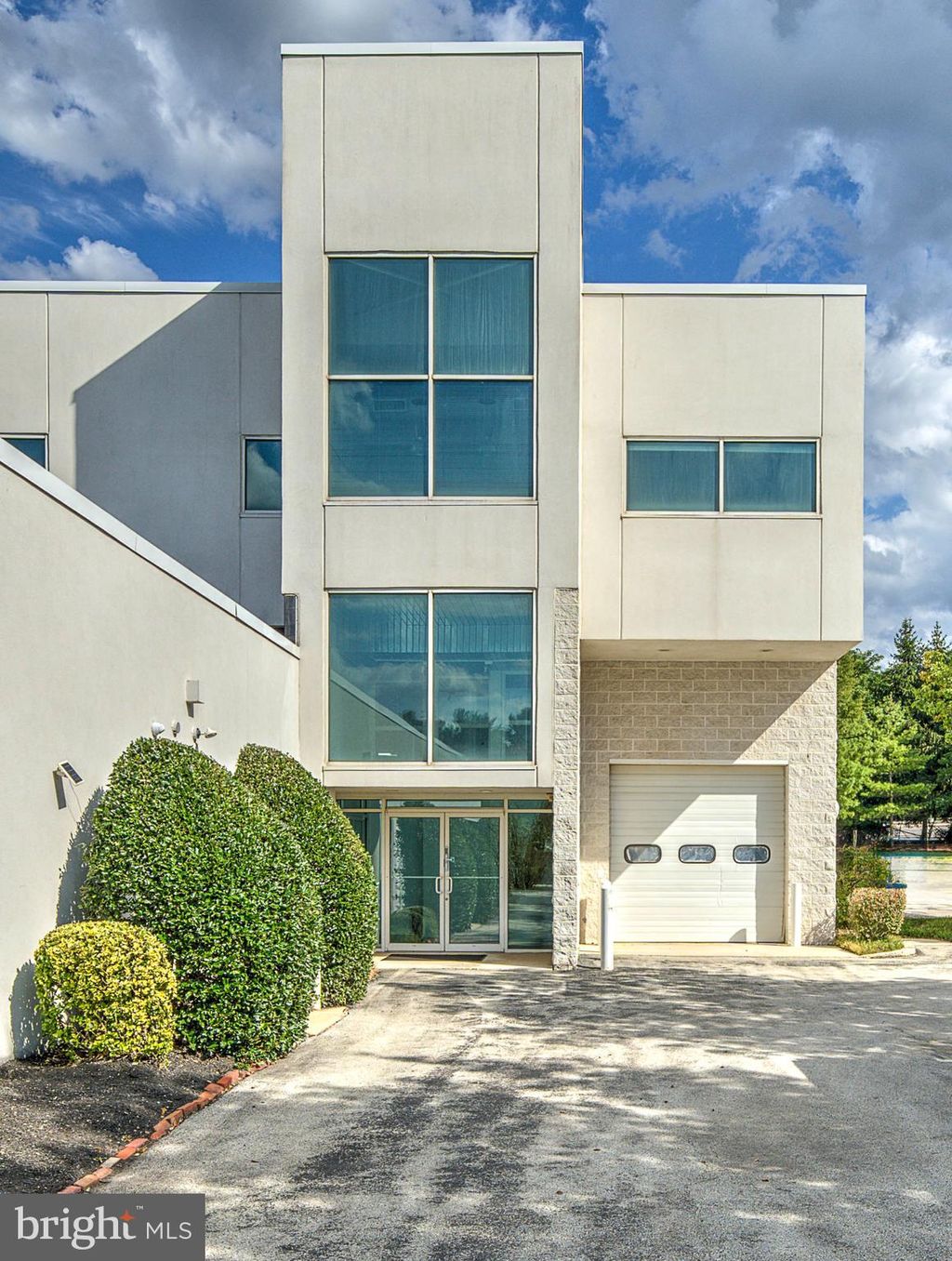 Photo of 651 Park Avenue, KING OF PRUSSIA, PA 19406 (MLS # PAMC2152402)