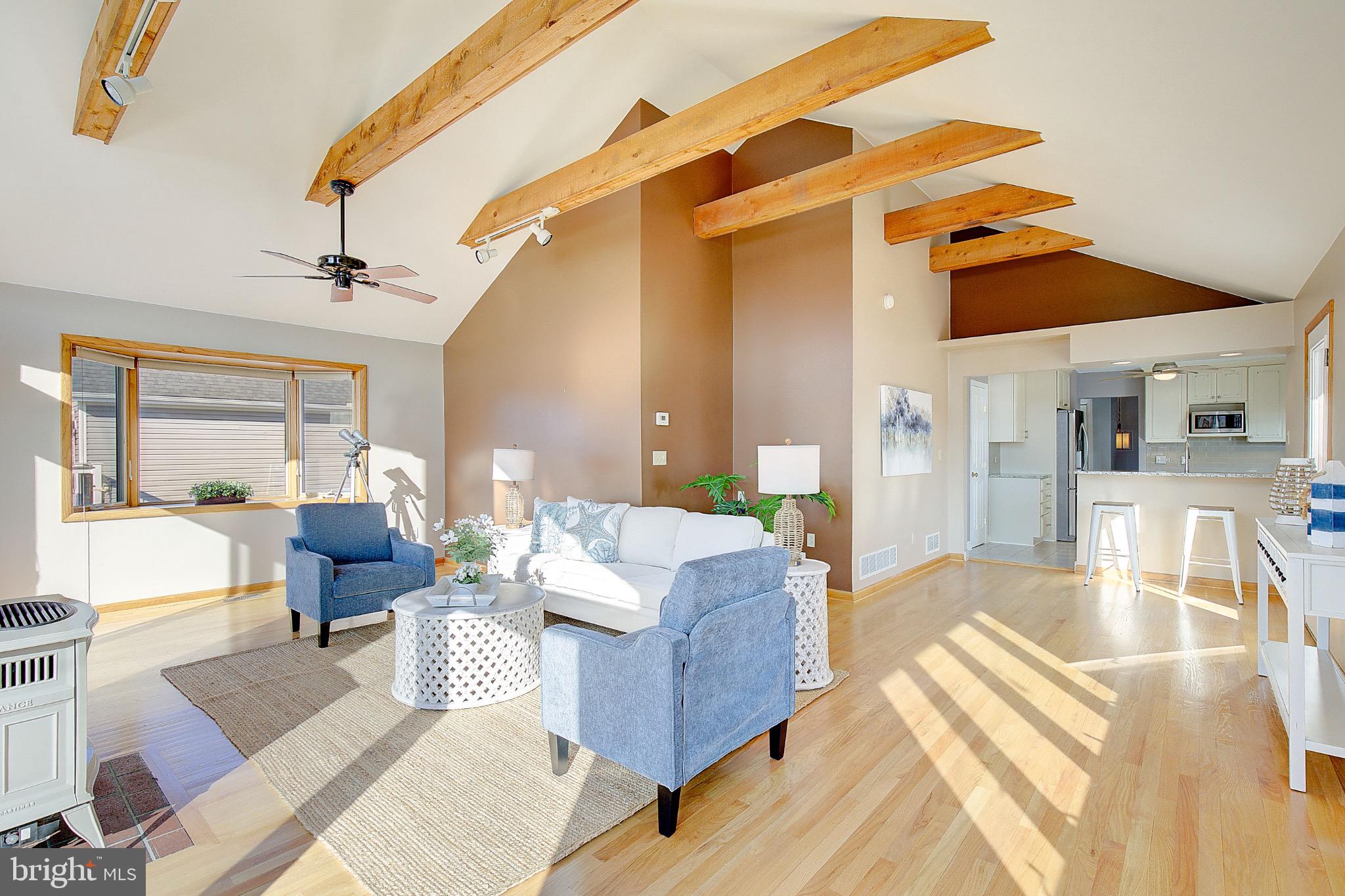 BAY CITY - Residential