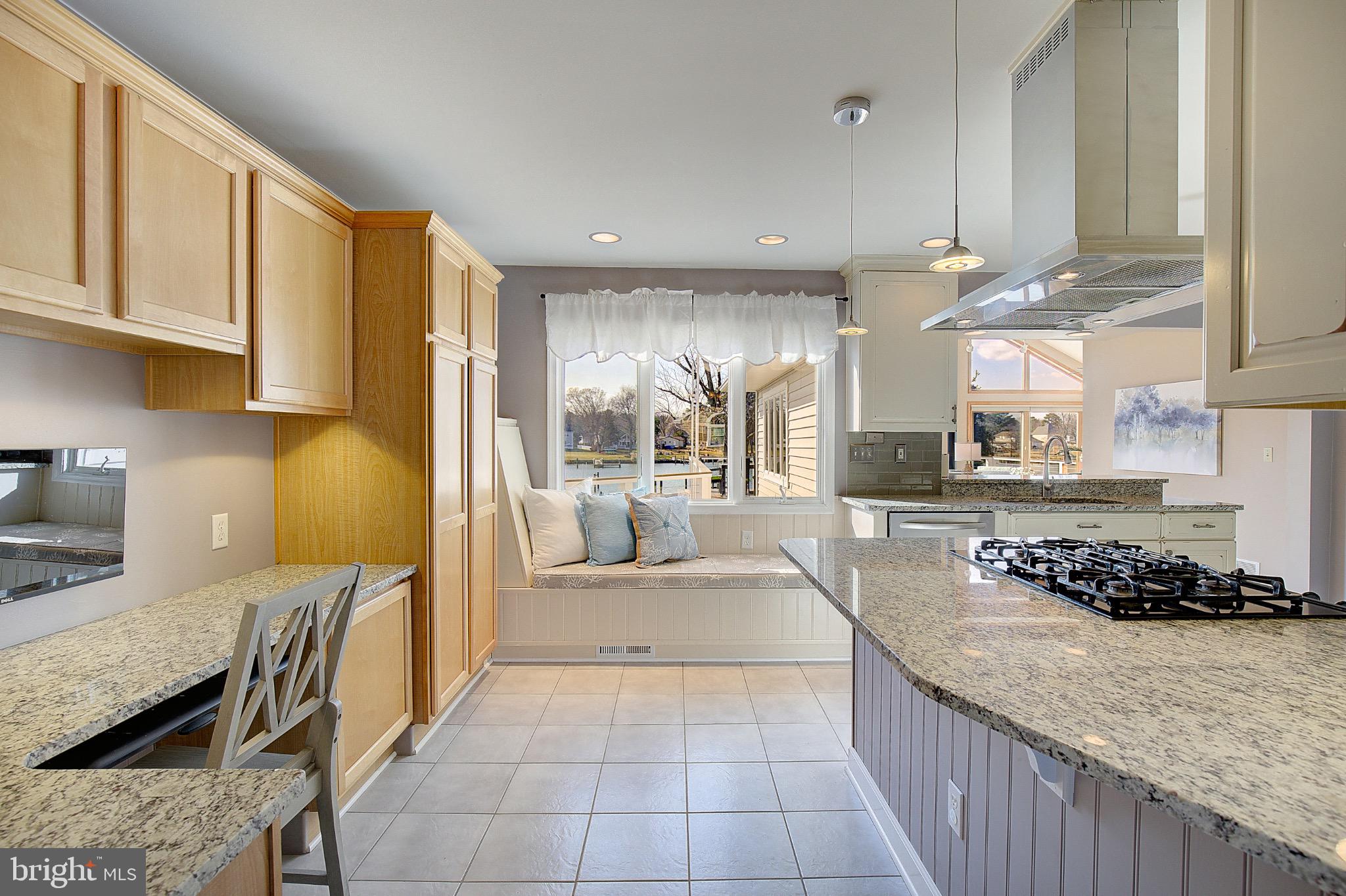 BAY CITY - Residential