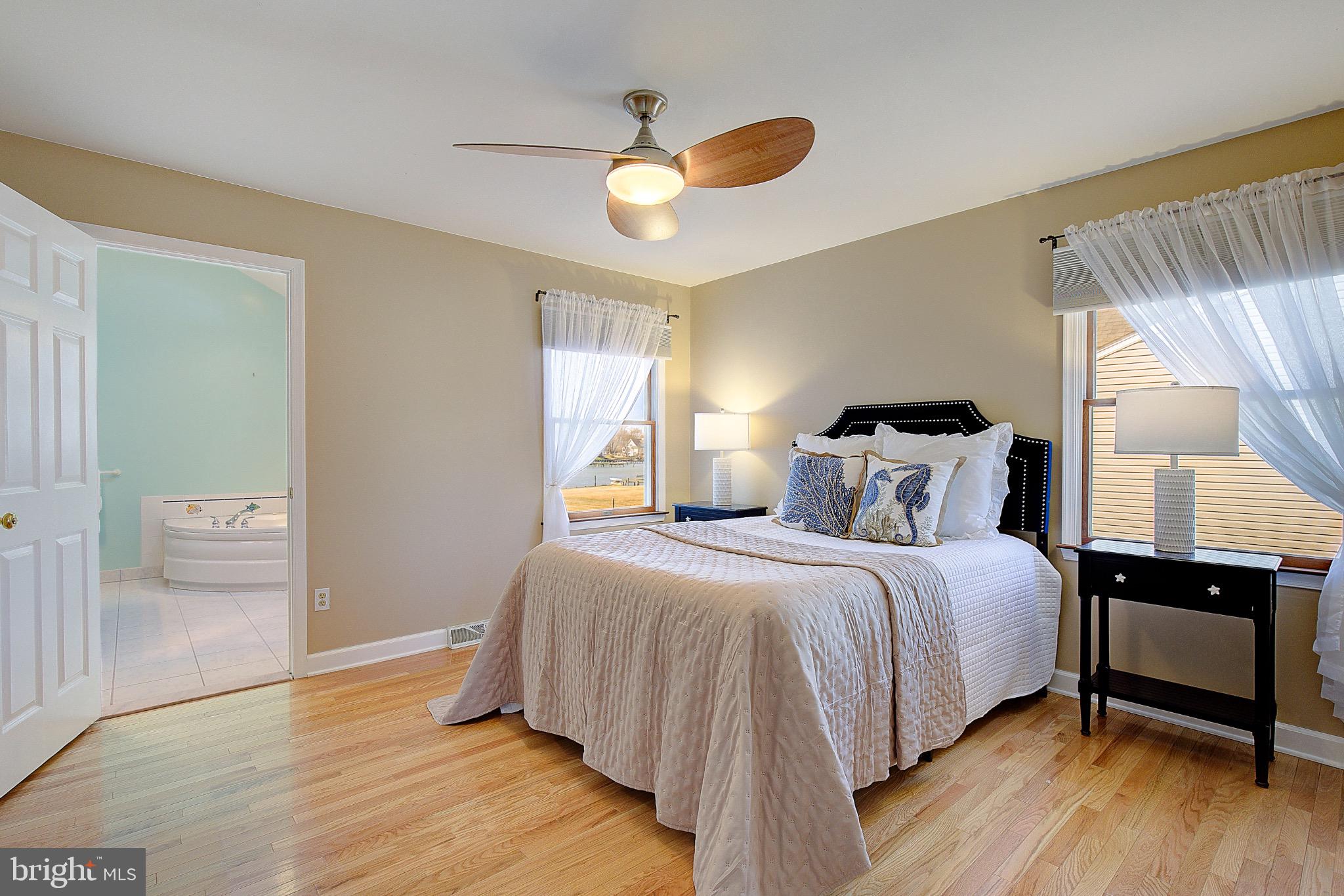 BAY CITY - Residential