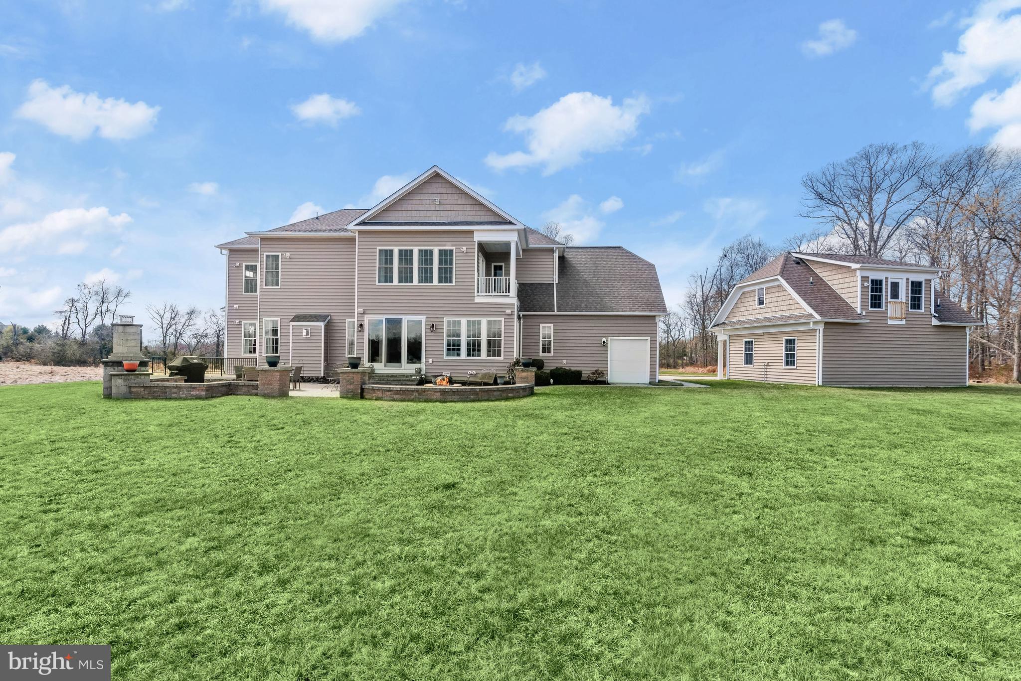 RED CEDAR - Residential