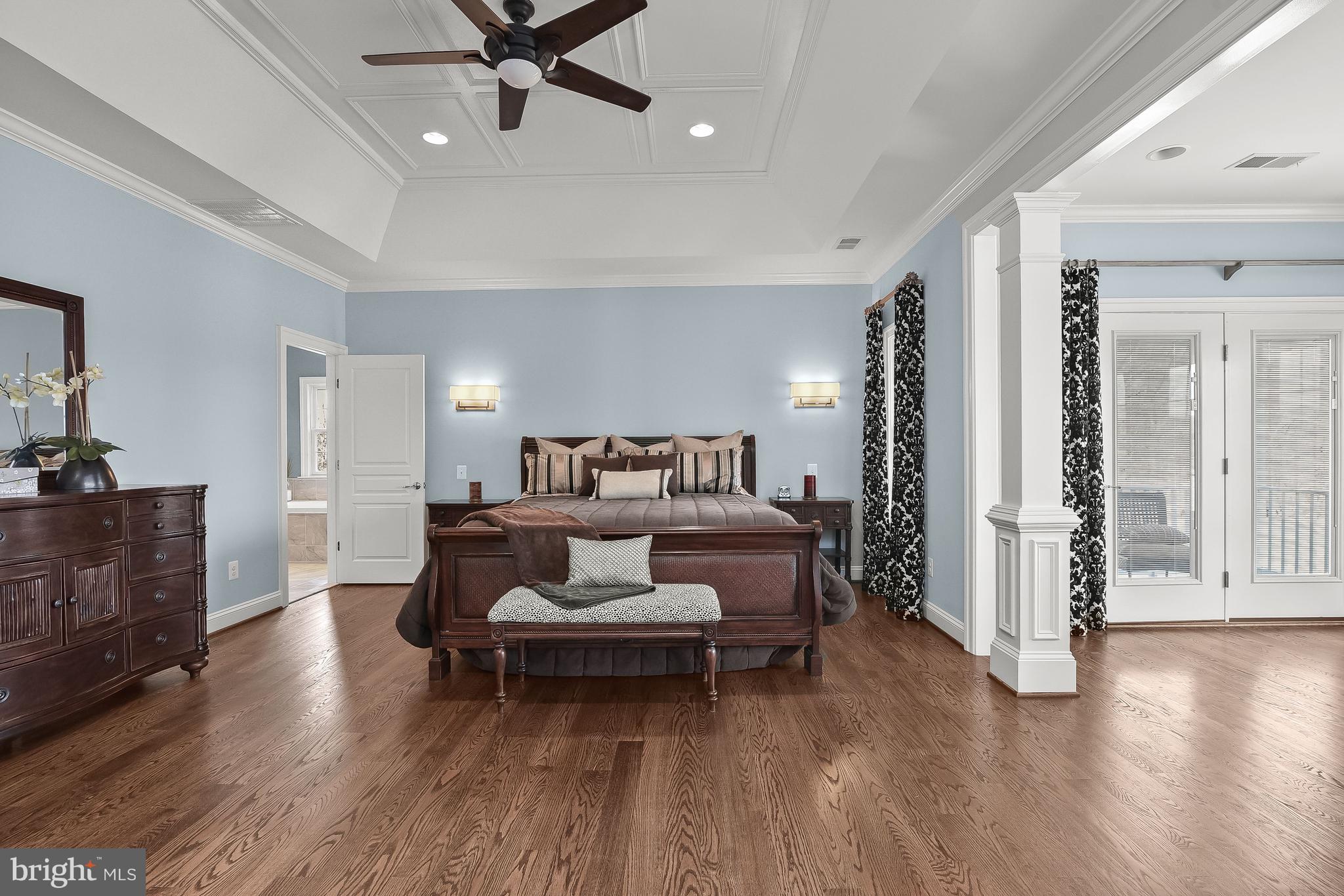 RED CEDAR - Residential