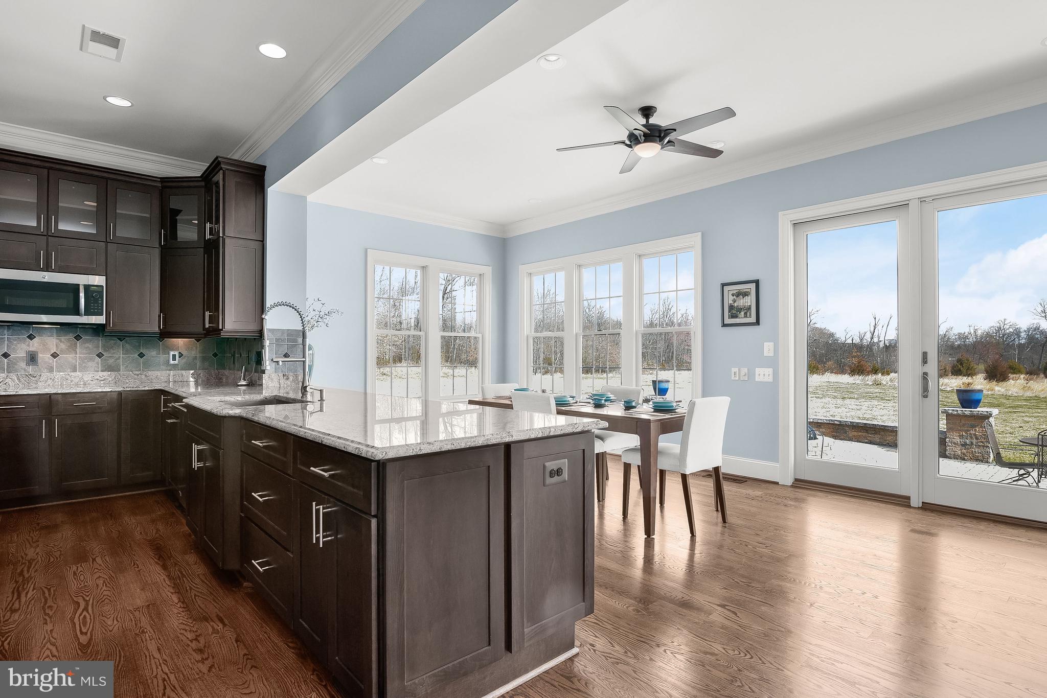 RED CEDAR - Residential