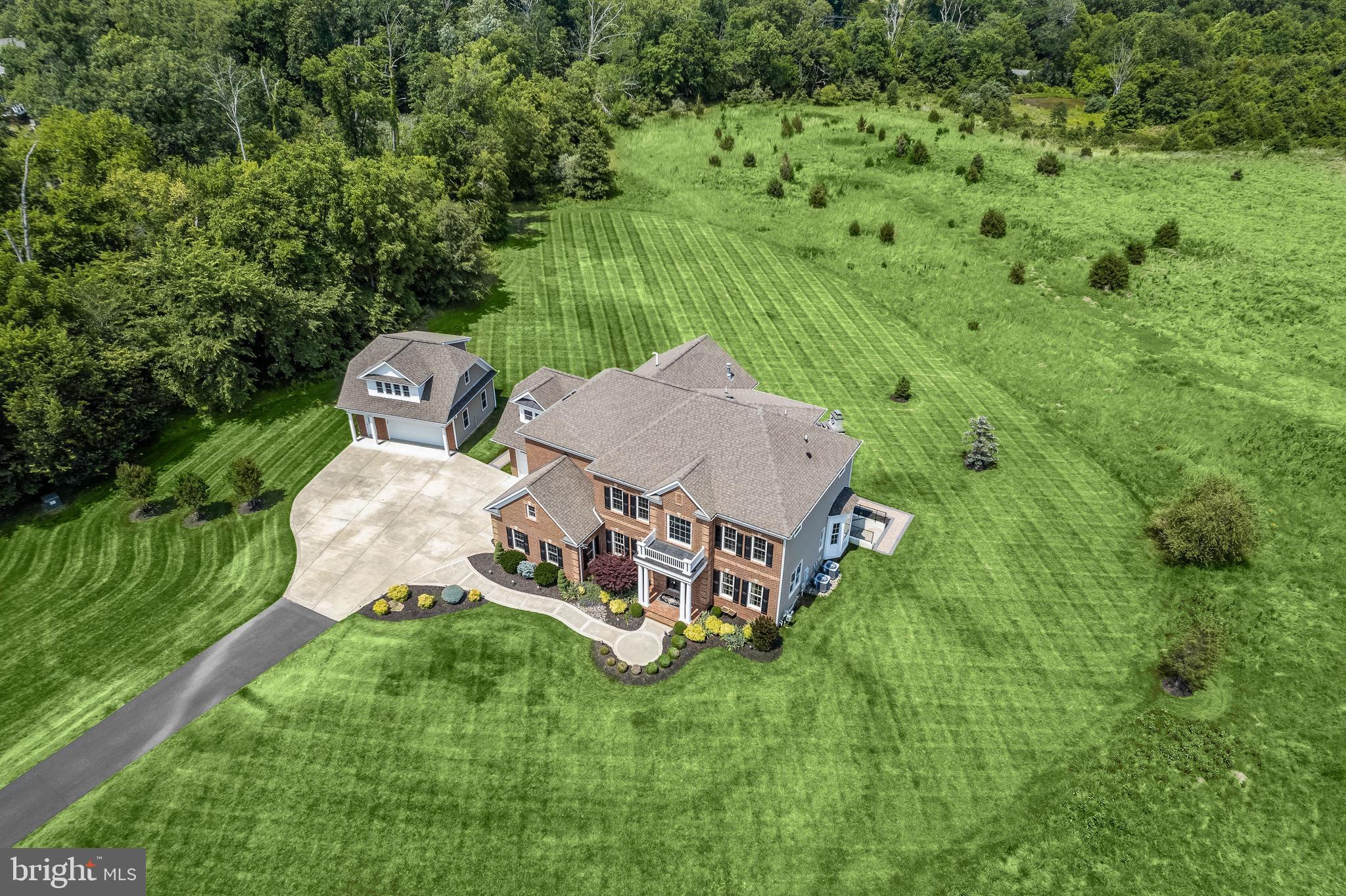 RED CEDAR - Residential