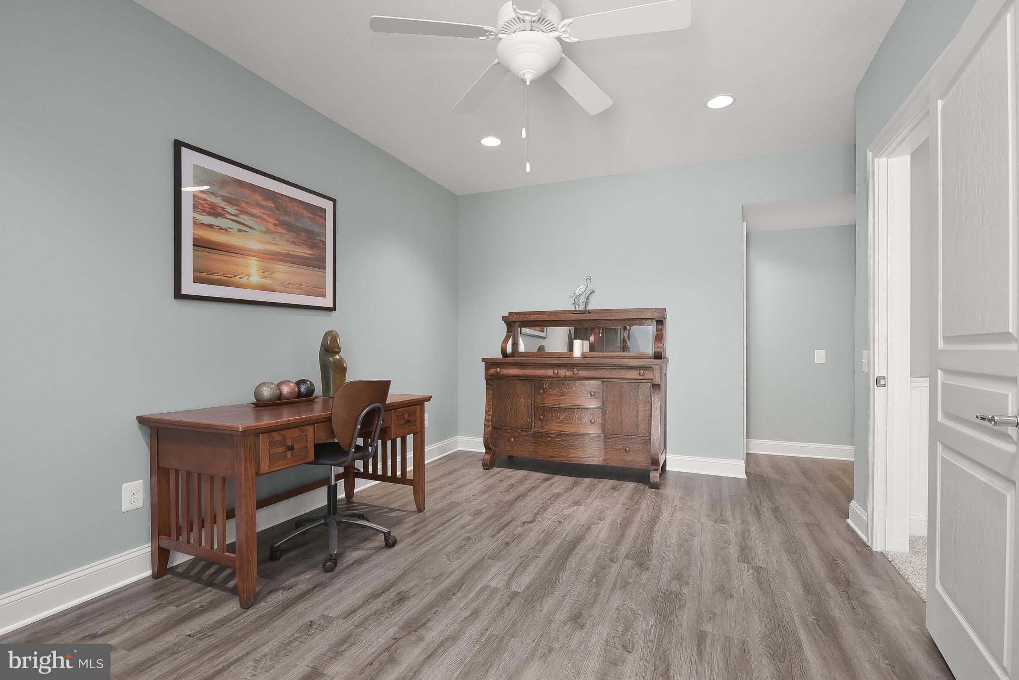 RED CEDAR - Residential