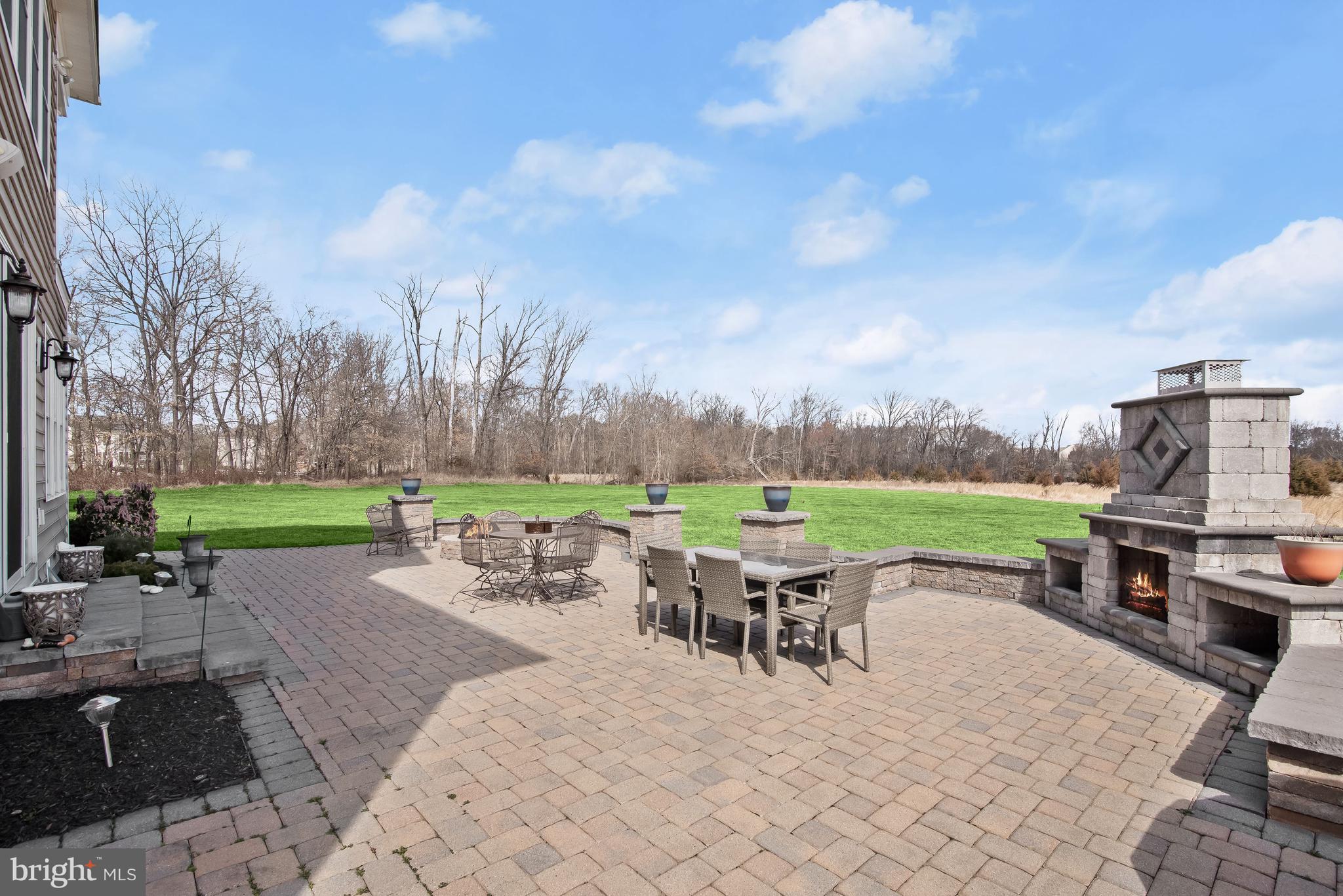 RED CEDAR - Residential