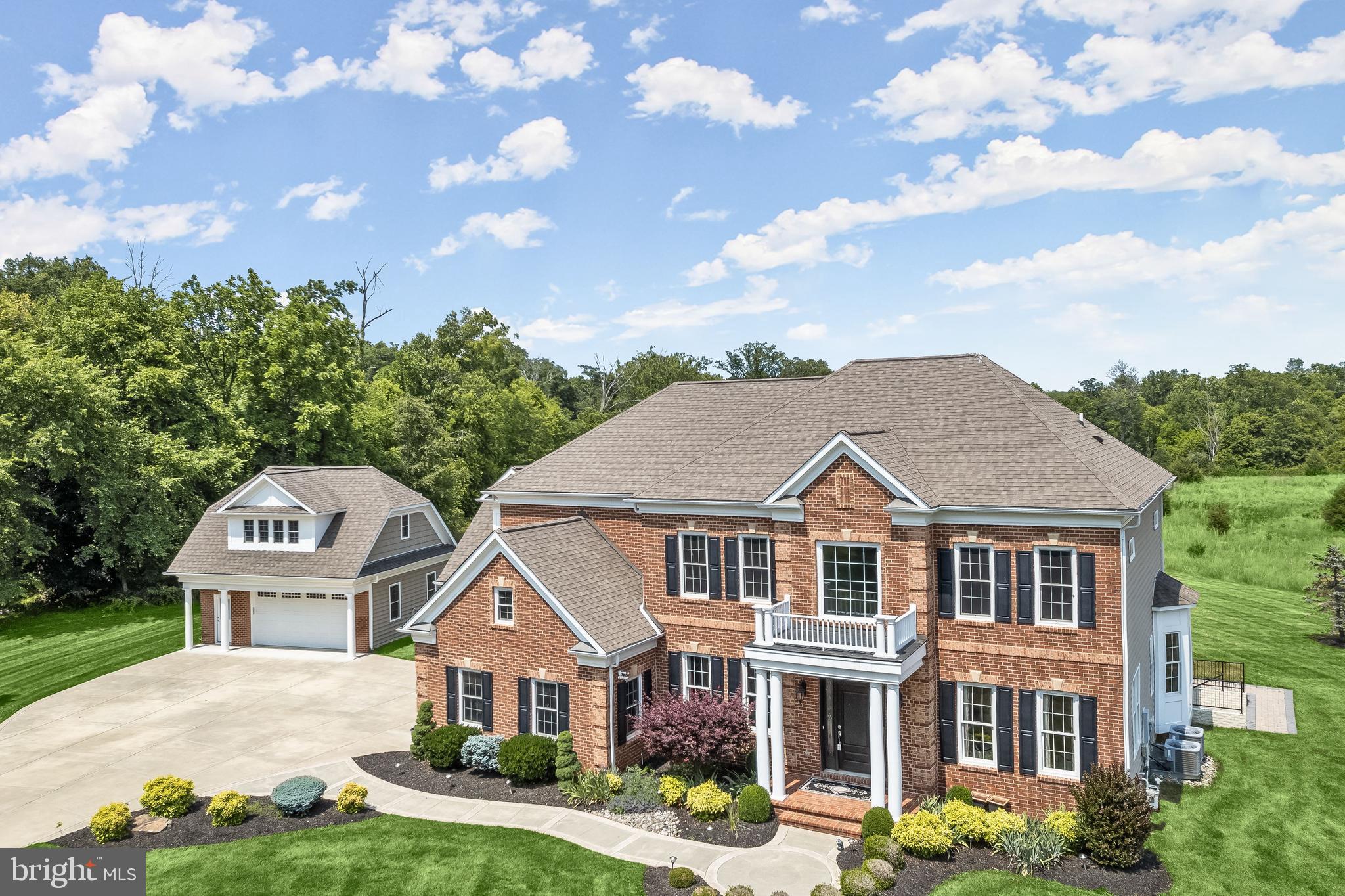 RED CEDAR - Residential