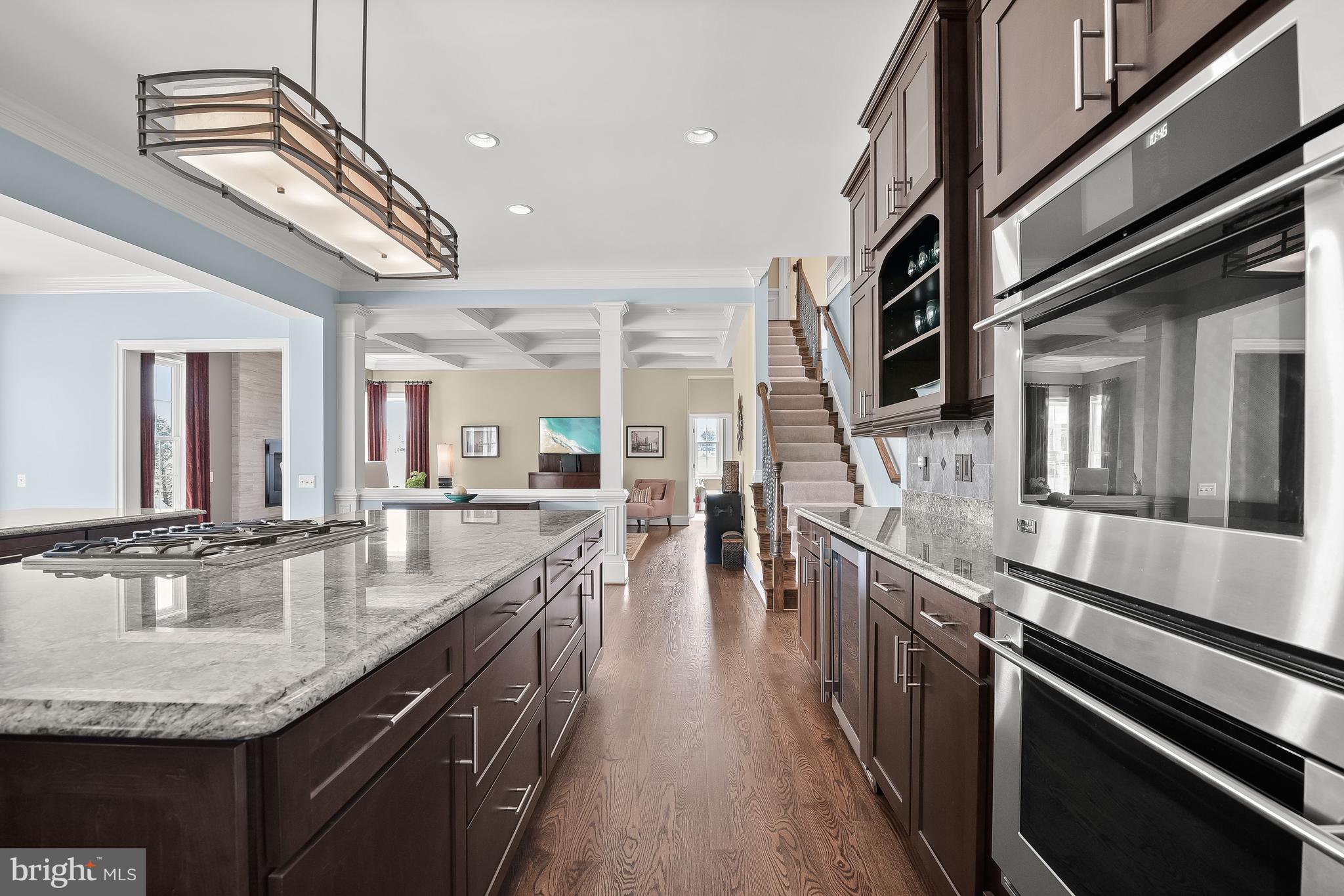 RED CEDAR - Residential