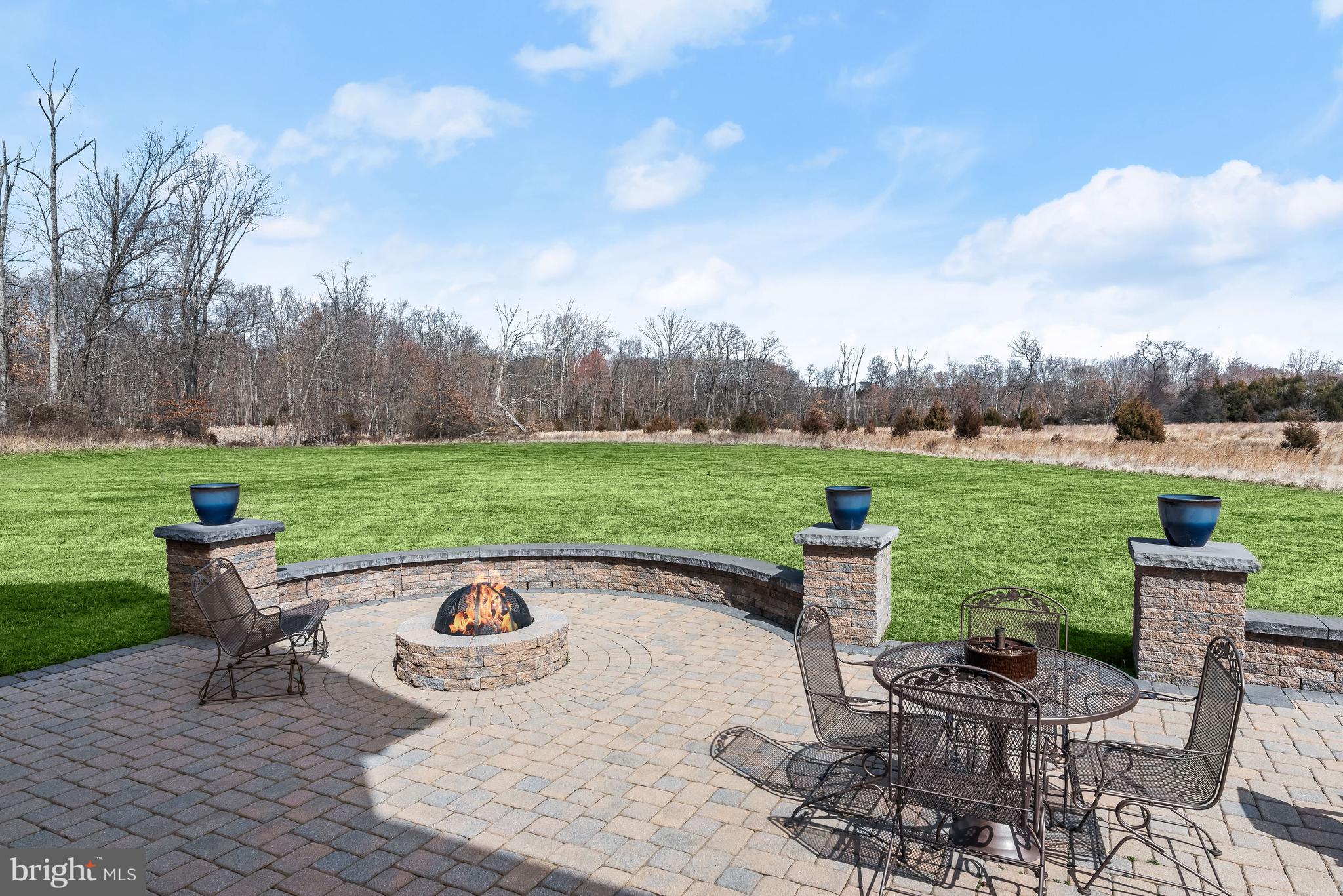 RED CEDAR - Residential