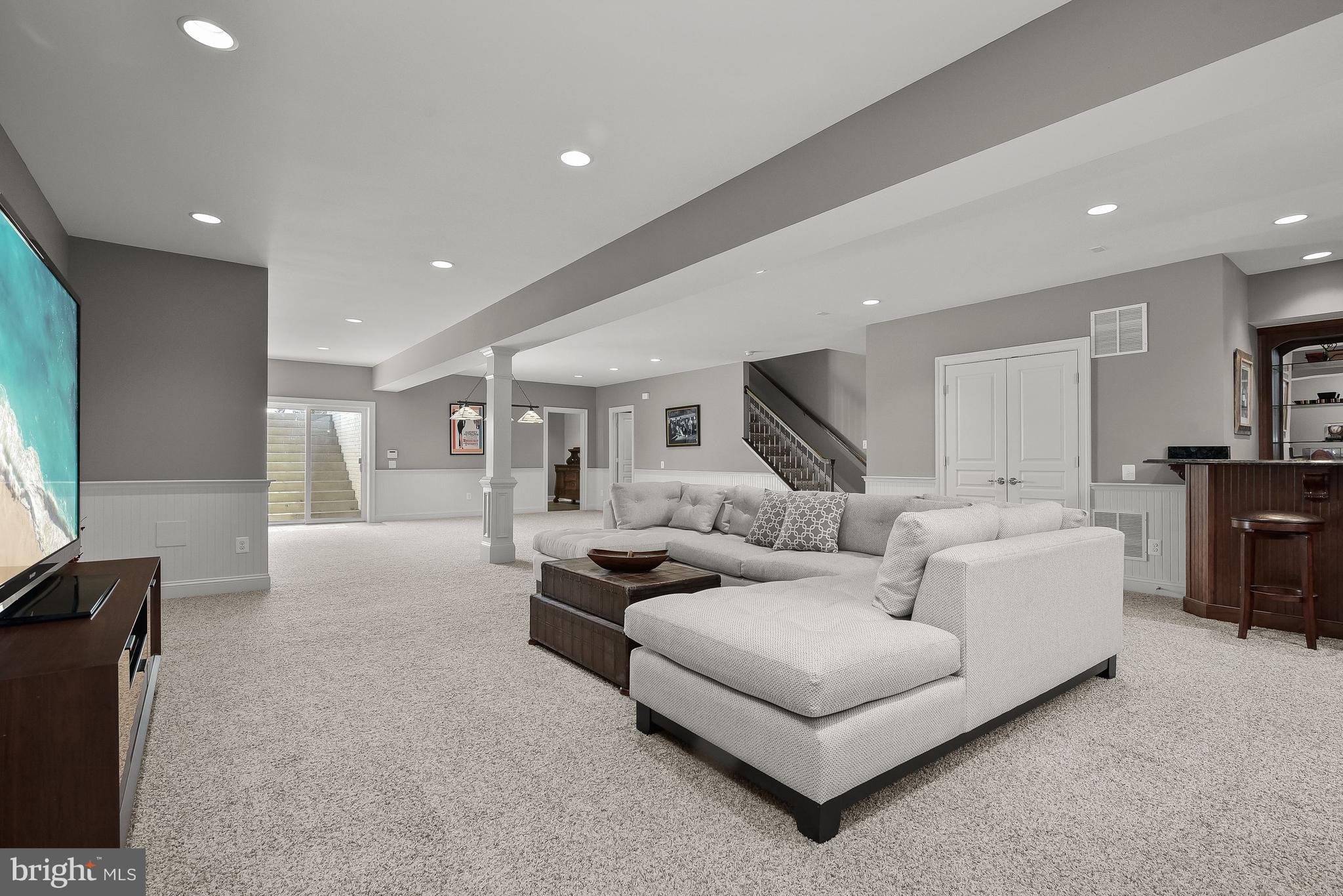 RED CEDAR - Residential