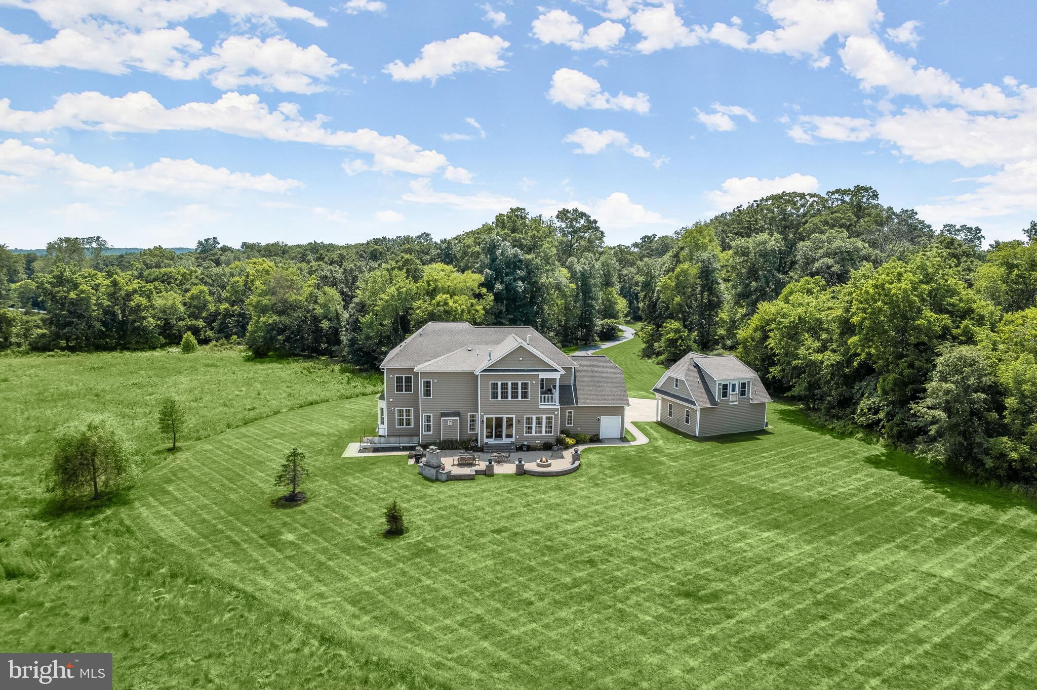 RED CEDAR - Residential