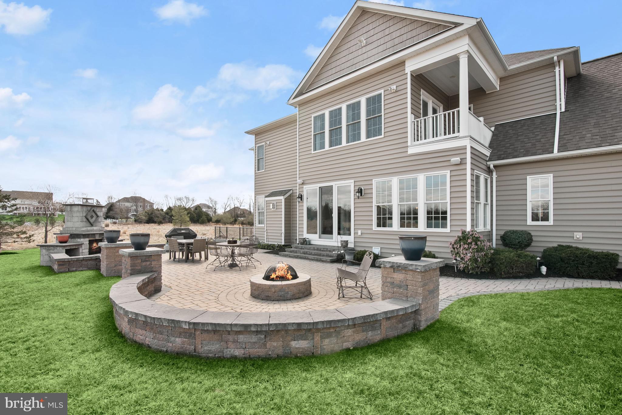 RED CEDAR - Residential