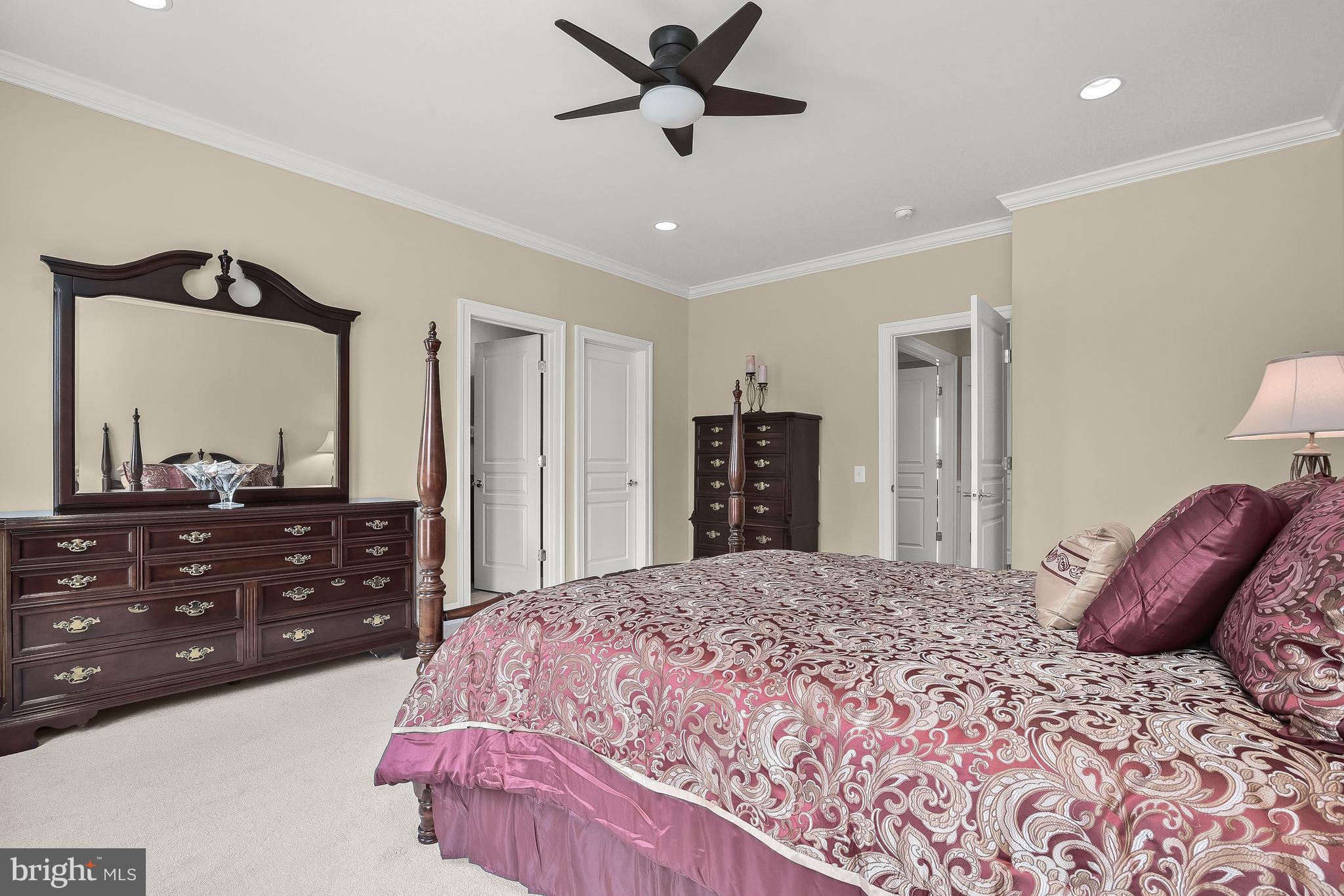 RED CEDAR - Residential