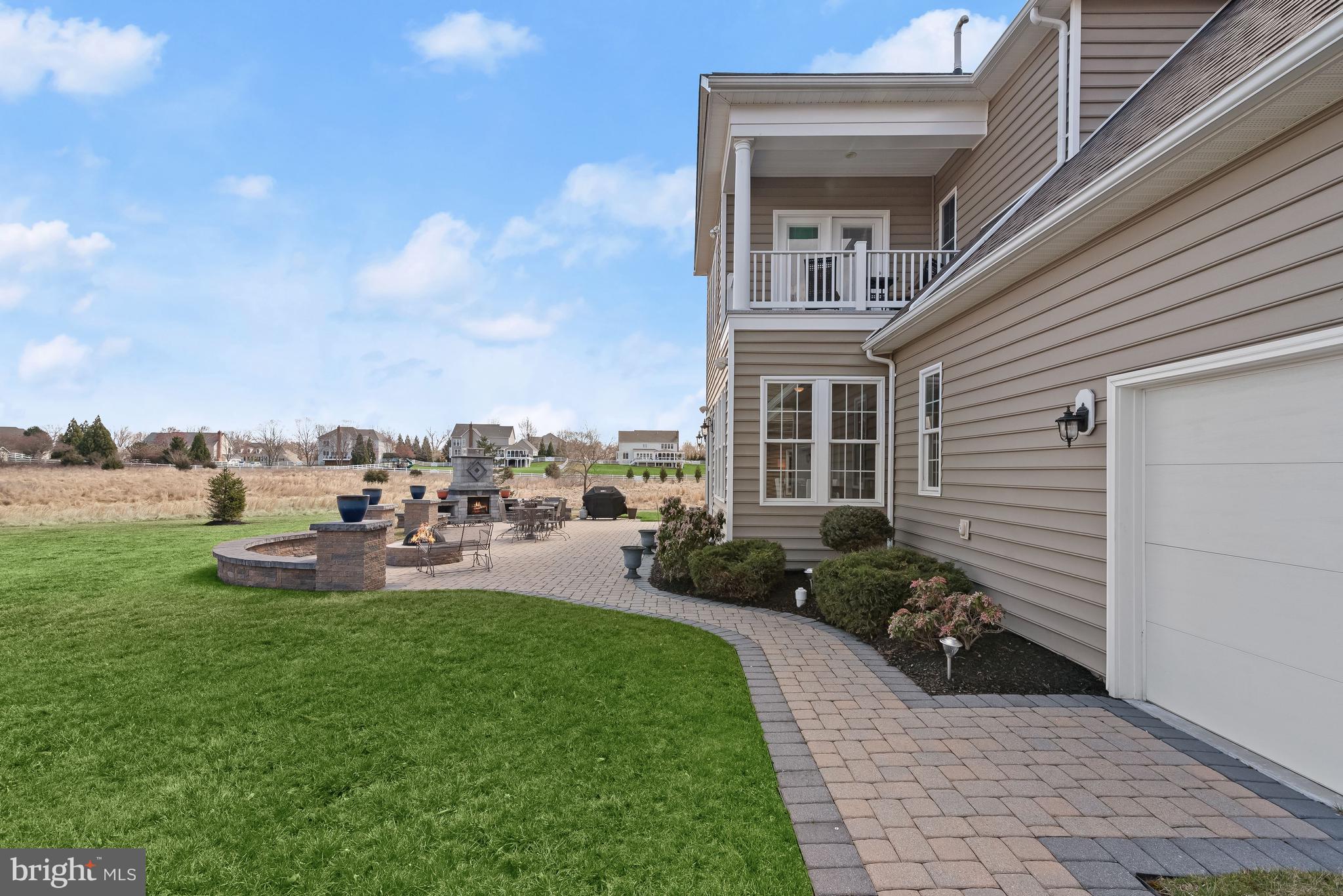 RED CEDAR - Residential