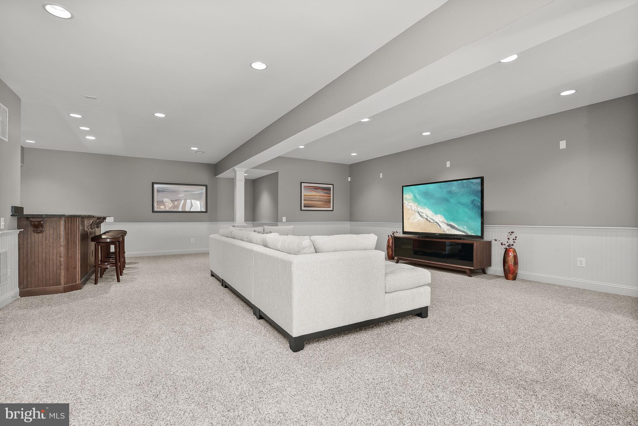 RED CEDAR - Residential