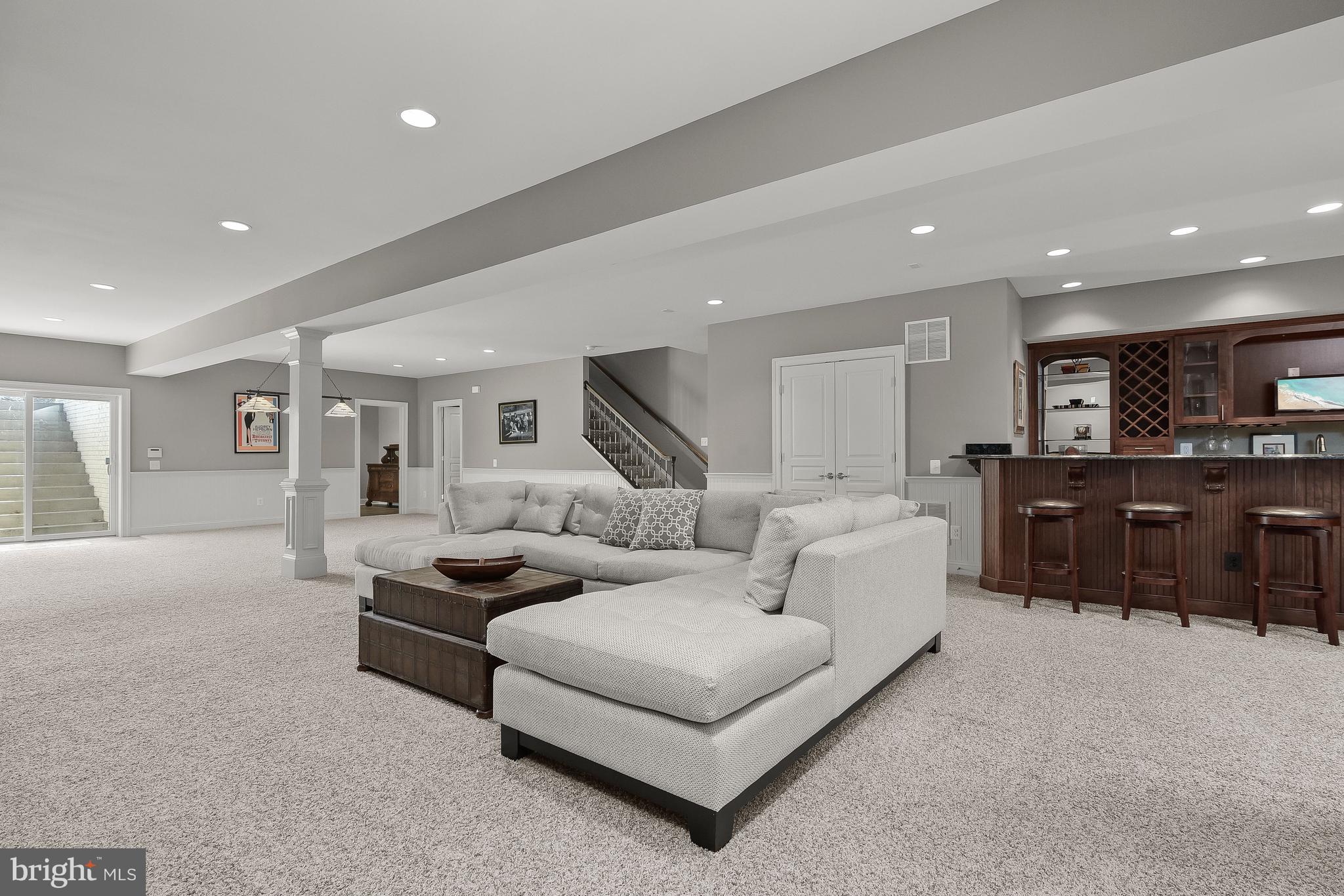 RED CEDAR - Residential