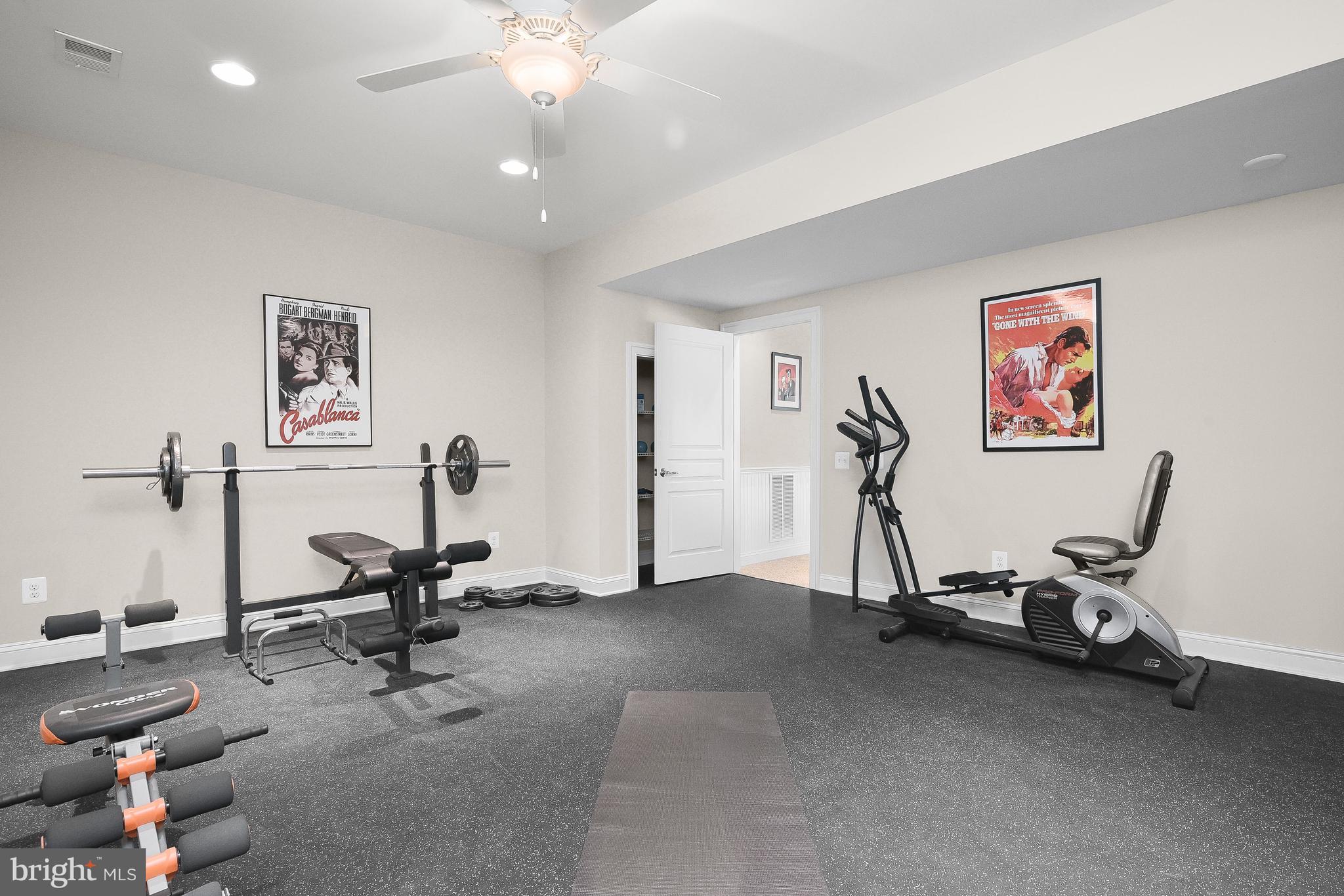 RED CEDAR - Residential