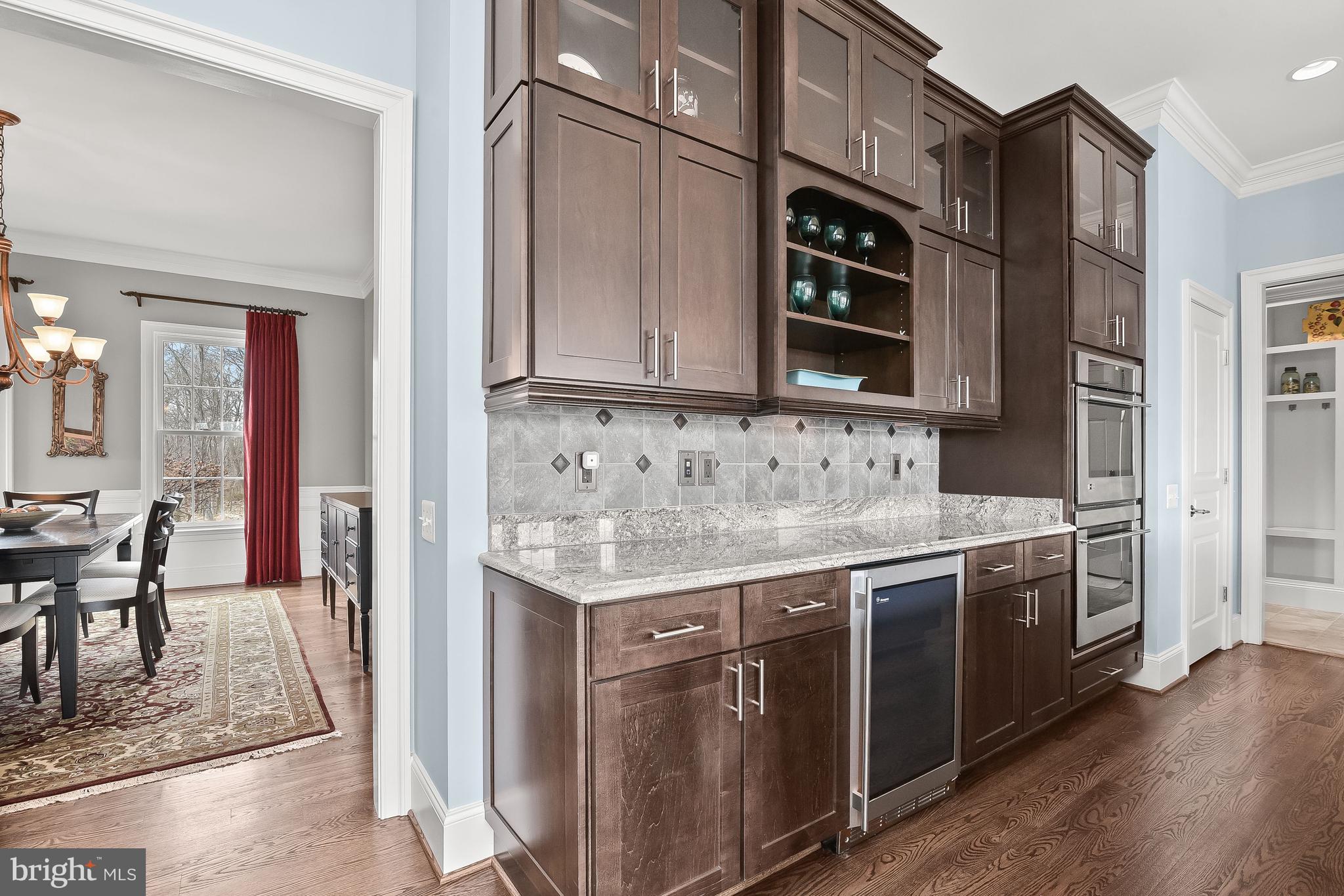 RED CEDAR - Residential