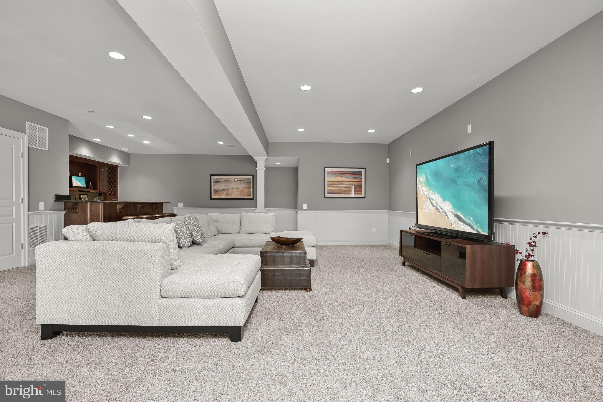 RED CEDAR - Residential