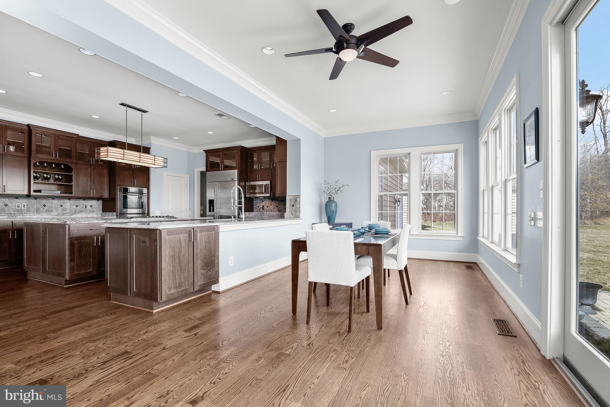 RED CEDAR - Residential