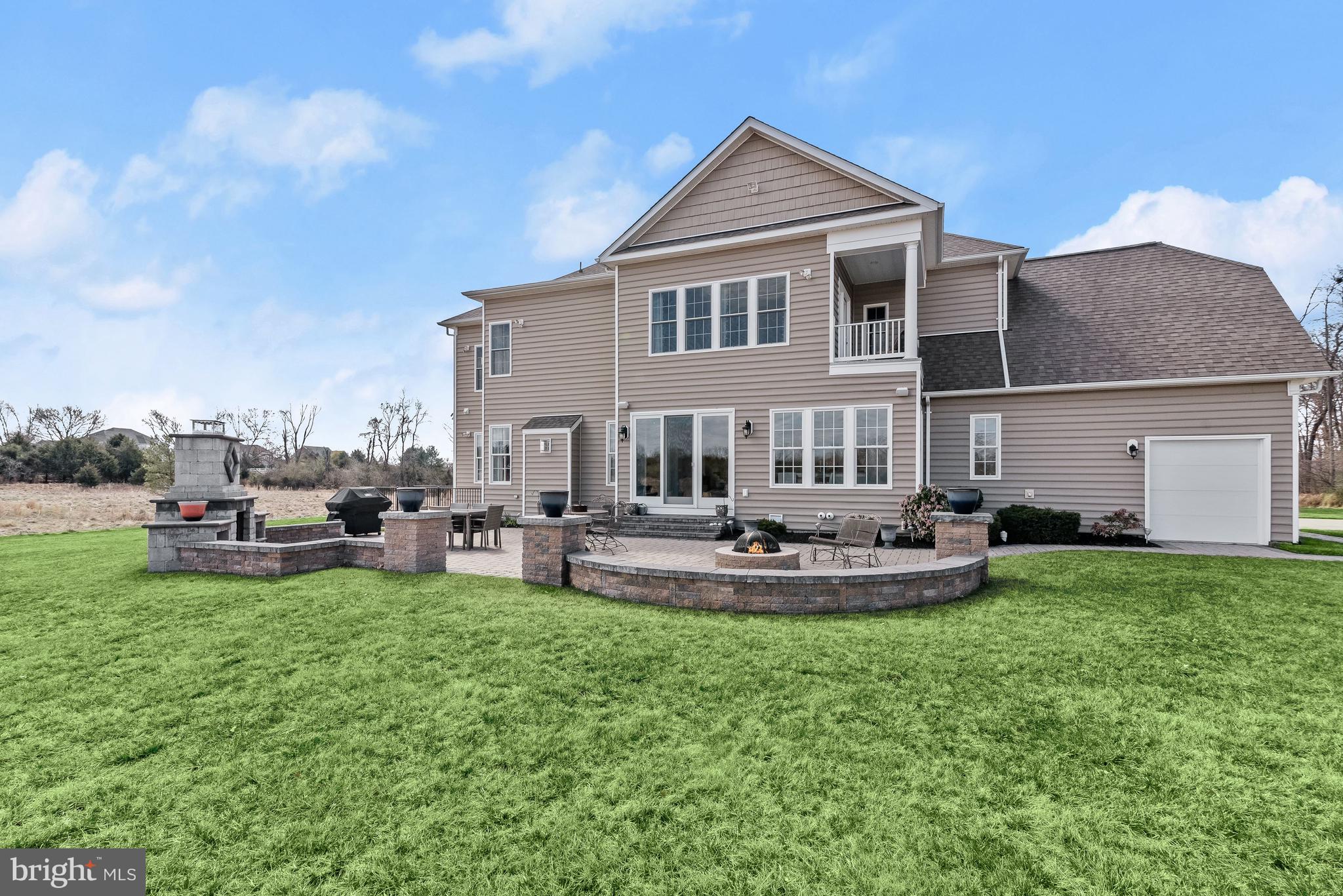 RED CEDAR - Residential