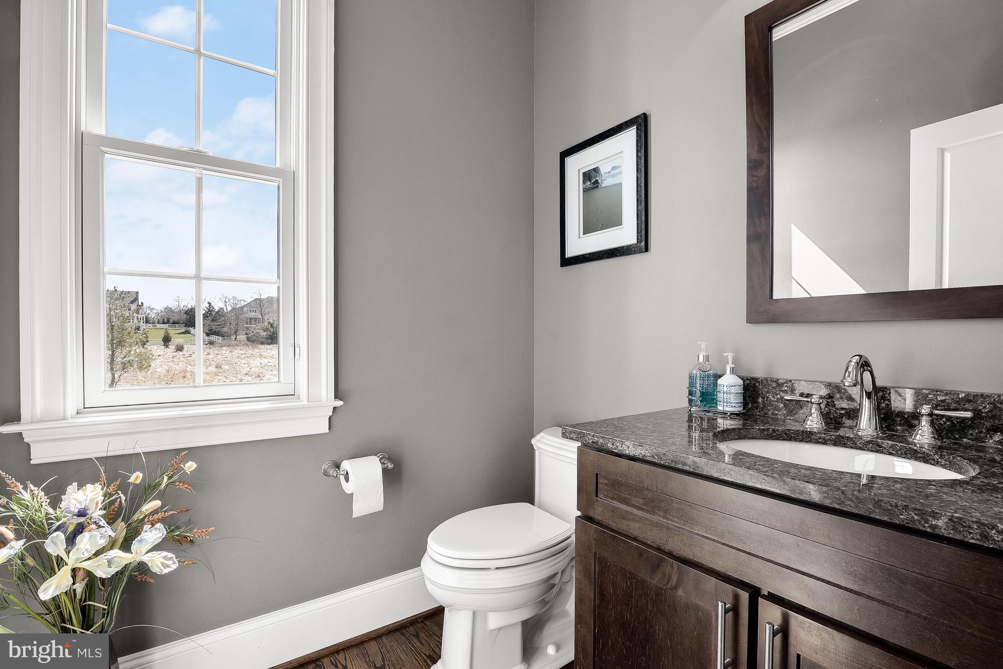 RED CEDAR - Residential