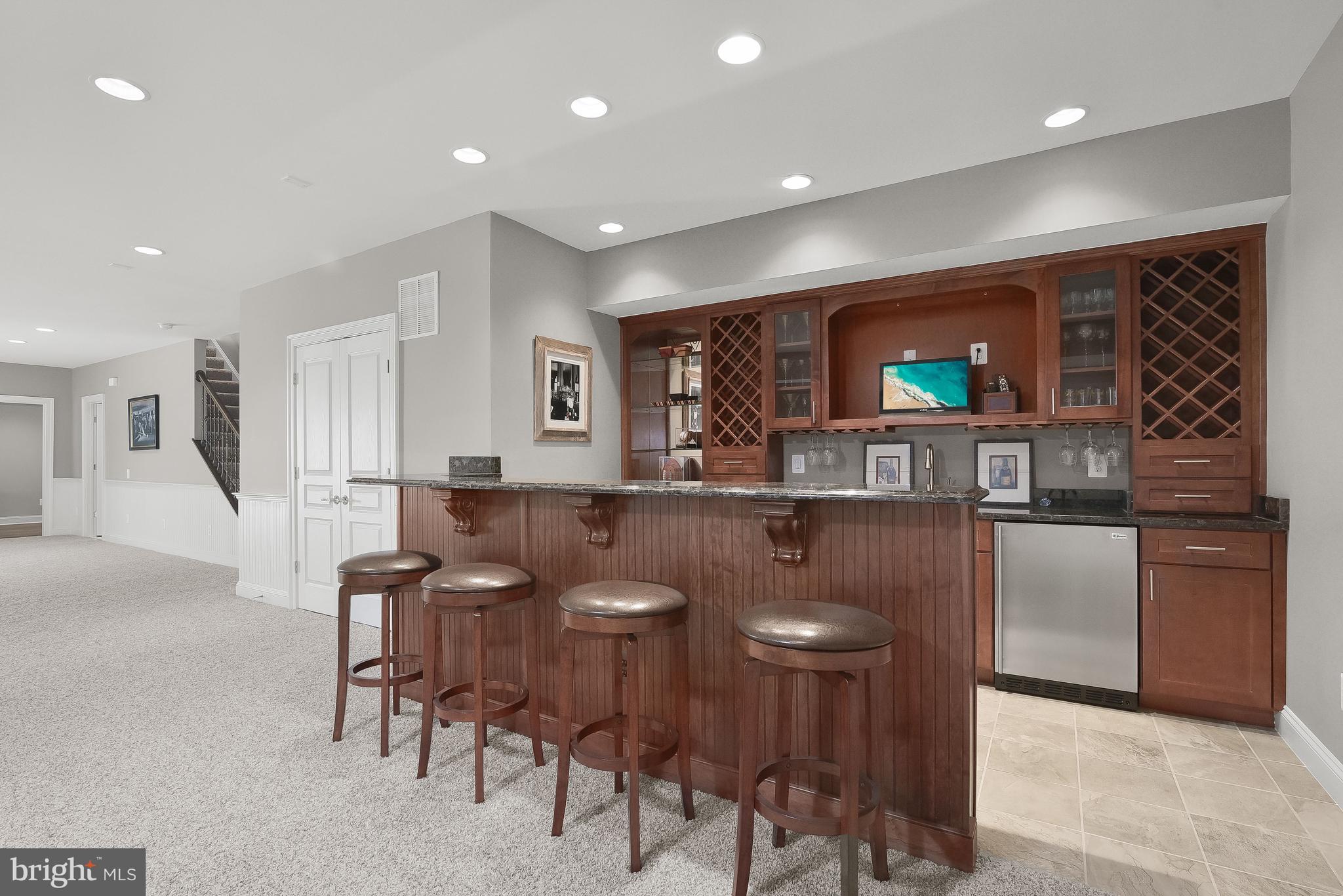 RED CEDAR - Residential