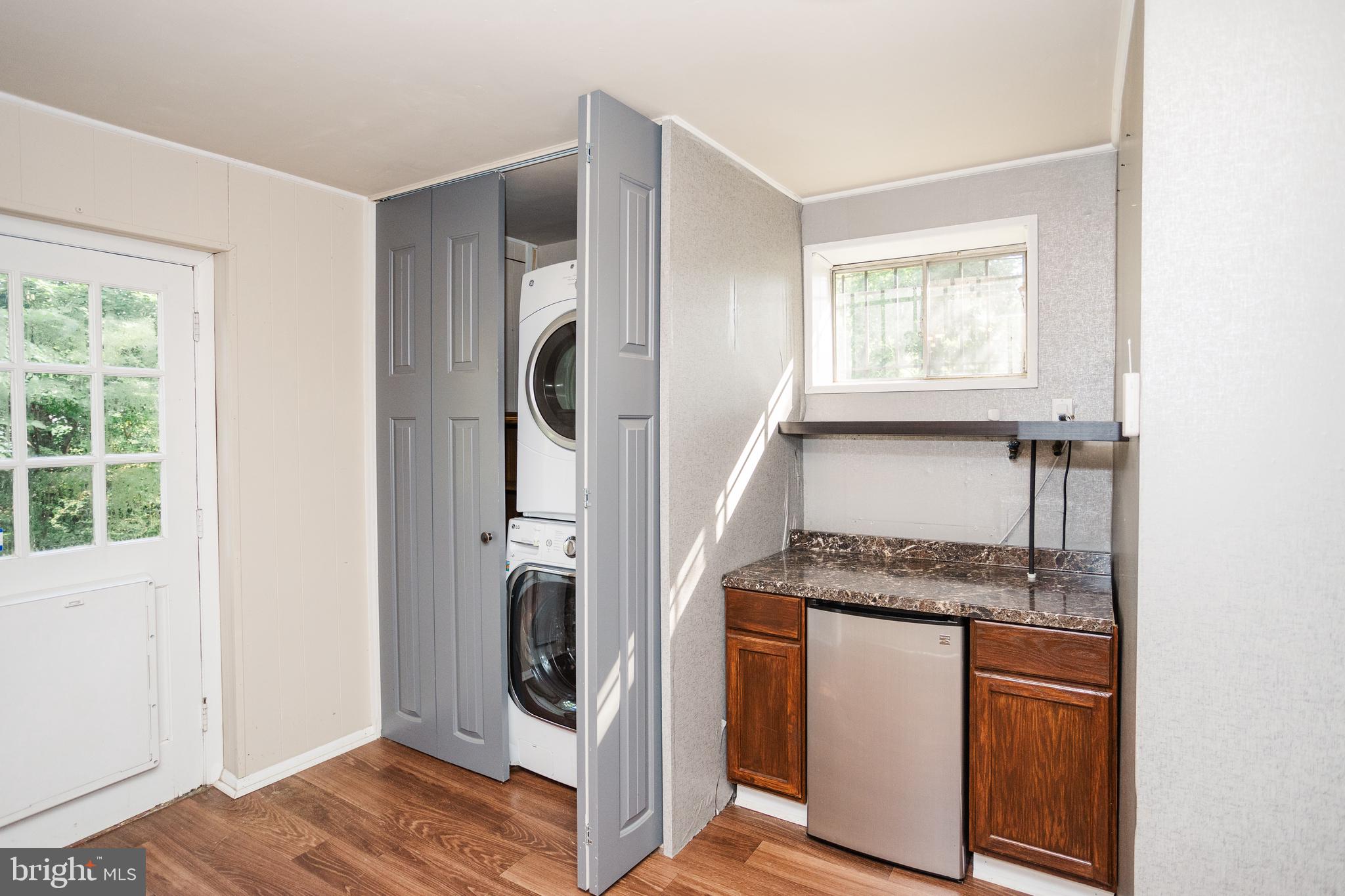 SULGRAVE MANOR - Residential Lease