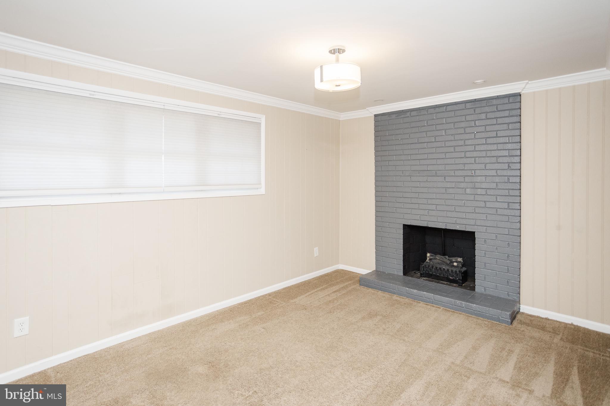 SULGRAVE MANOR - Residential Lease