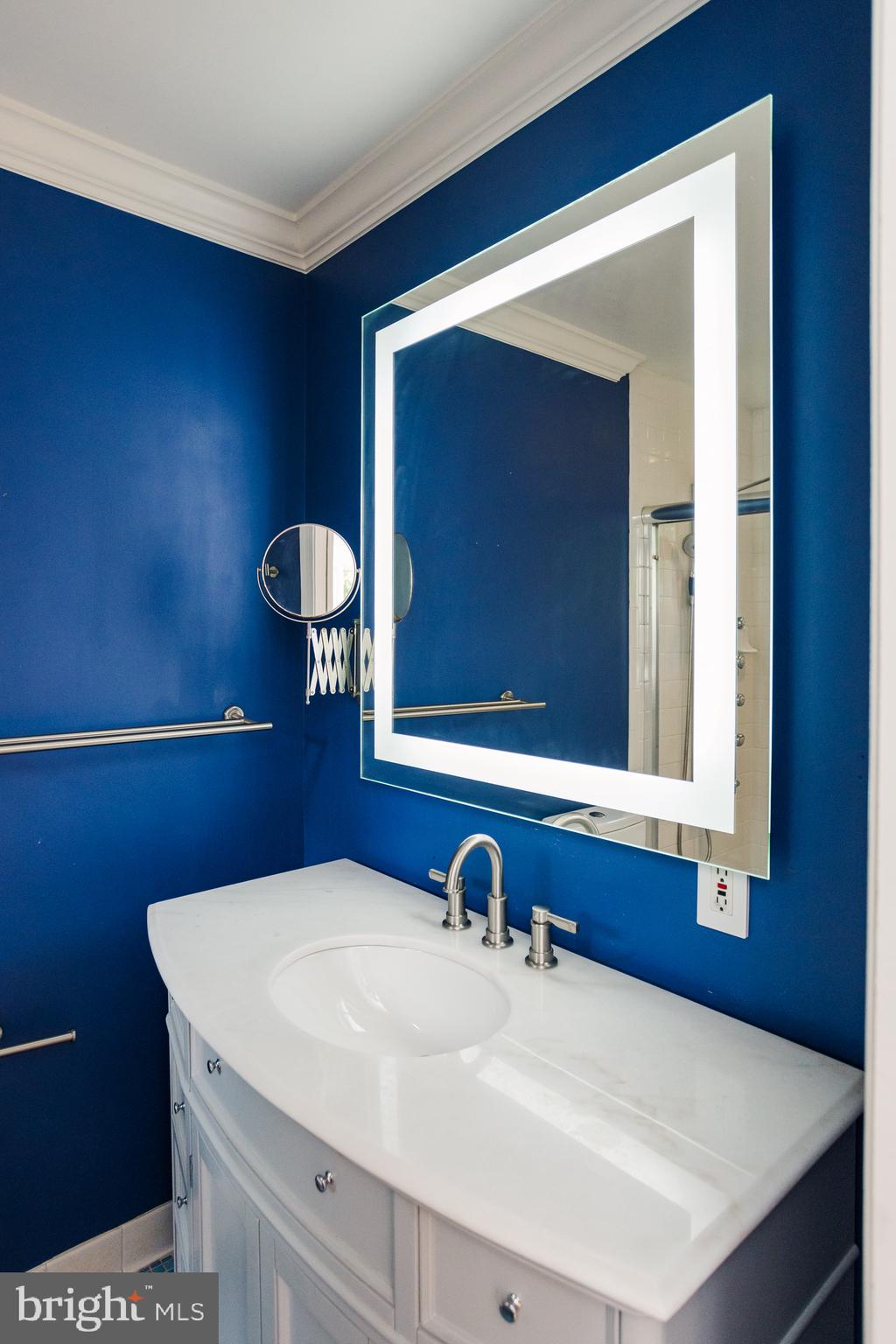 SULGRAVE MANOR - Residential Lease