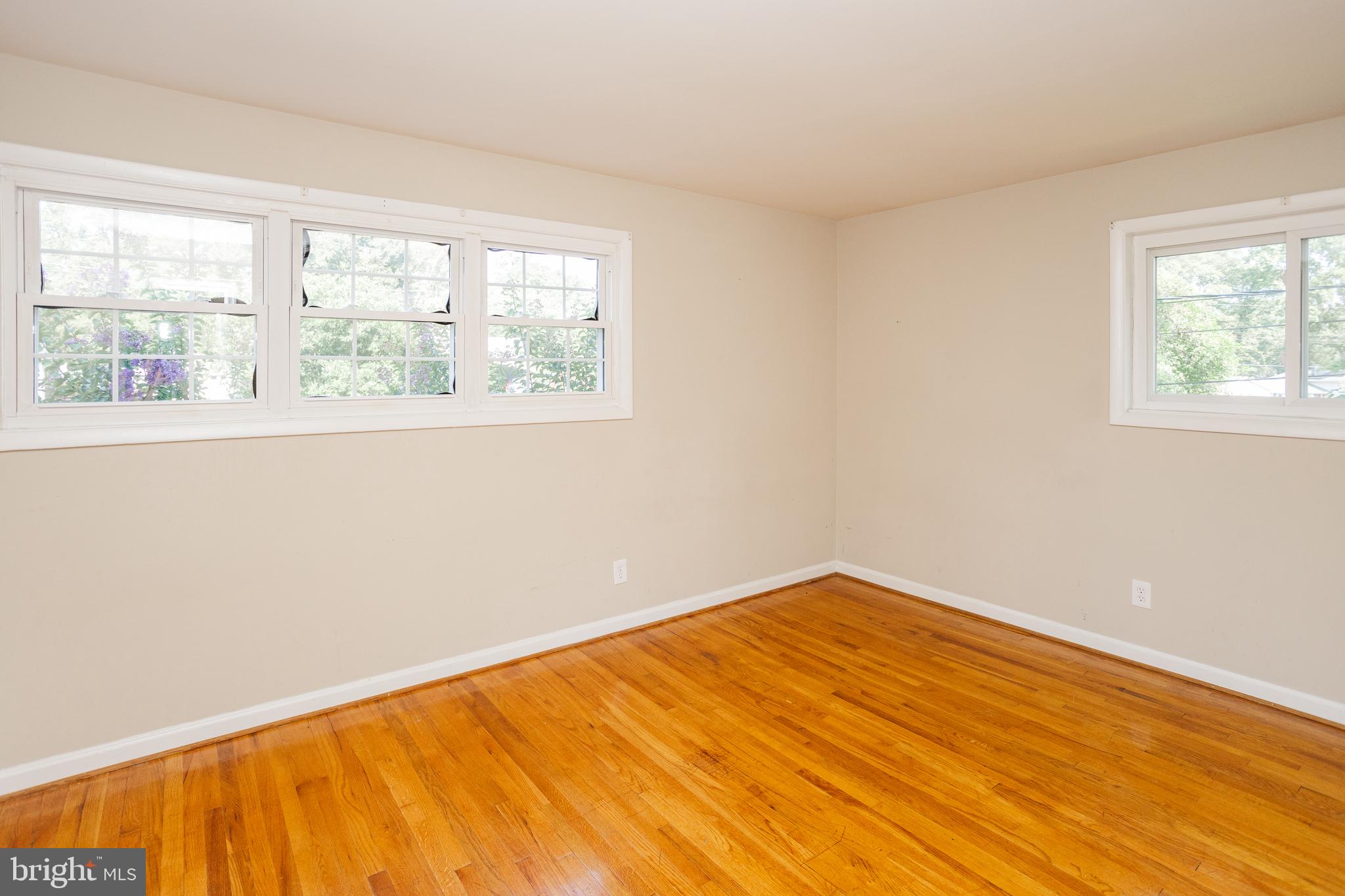 SULGRAVE MANOR - Residential Lease