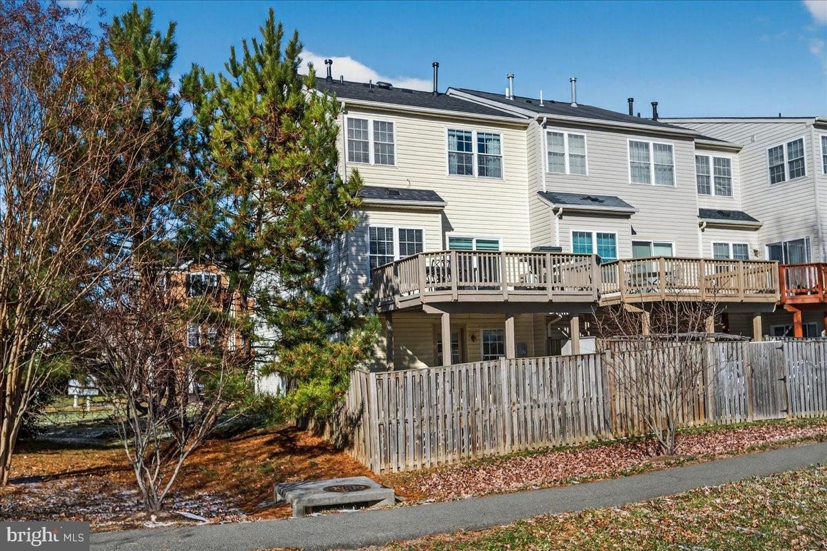 FAIRCREST NORTH - Residential