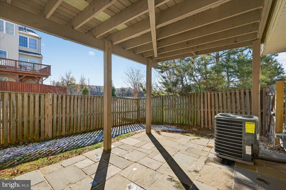 FAIRCREST NORTH - Residential