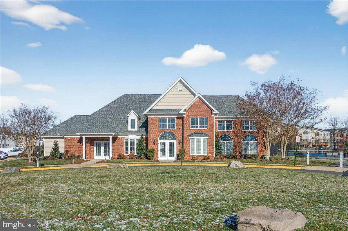 FAIRCREST NORTH - Residential