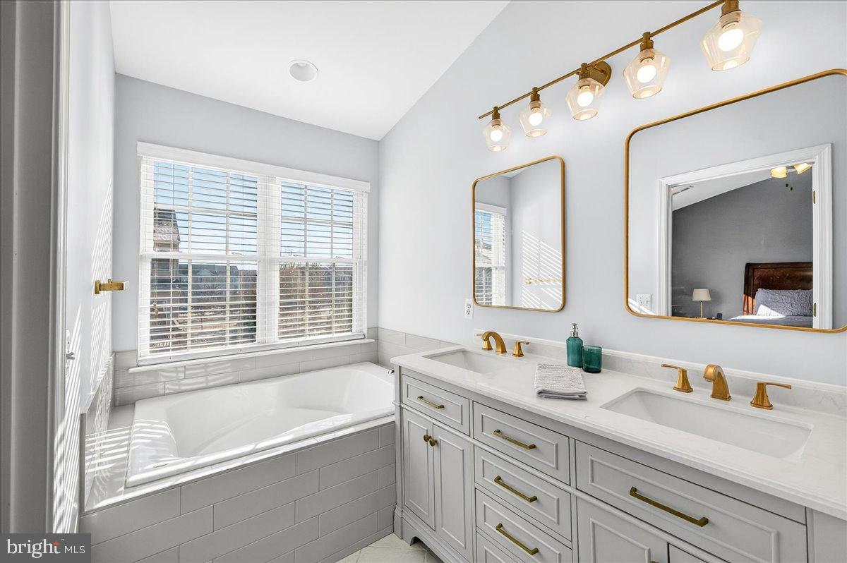 FAIRCREST NORTH - Residential