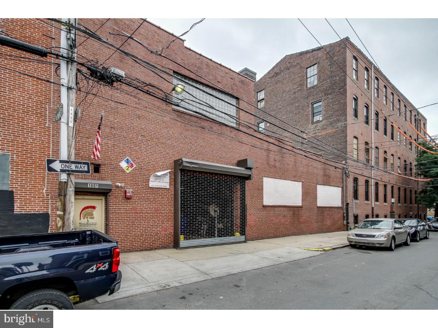 KENSINGTON - Commercial Sale