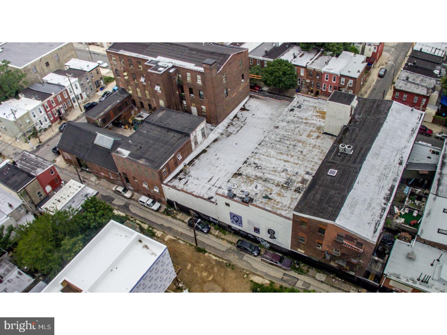 KENSINGTON - Commercial Sale