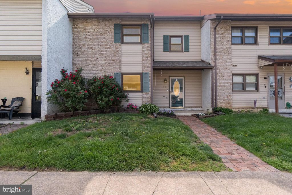 Photo of 315 Greenland Drive, Lancaster, PA 17602 (MLS # PALA2050736)