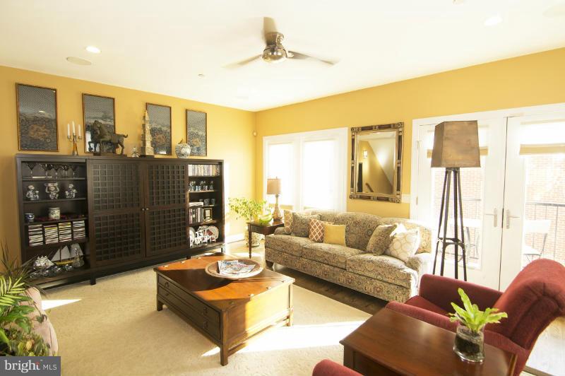 BUTCHER'S HILL - Residential