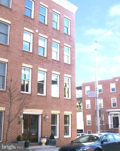 BUTCHER'S HILL - Residential