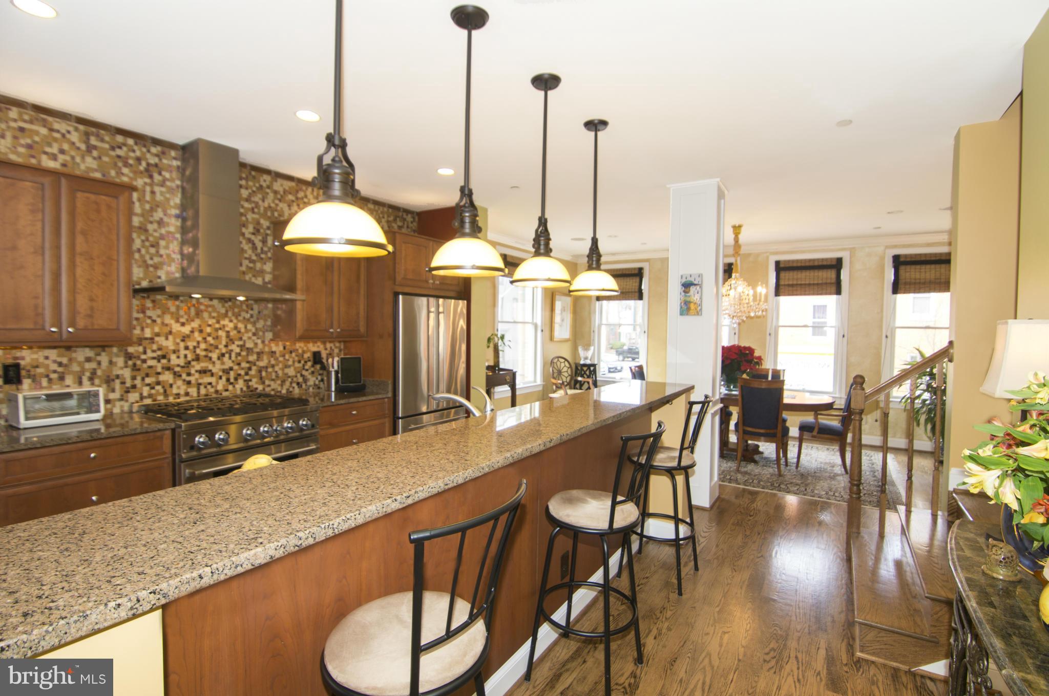 BUTCHER'S HILL - Residential