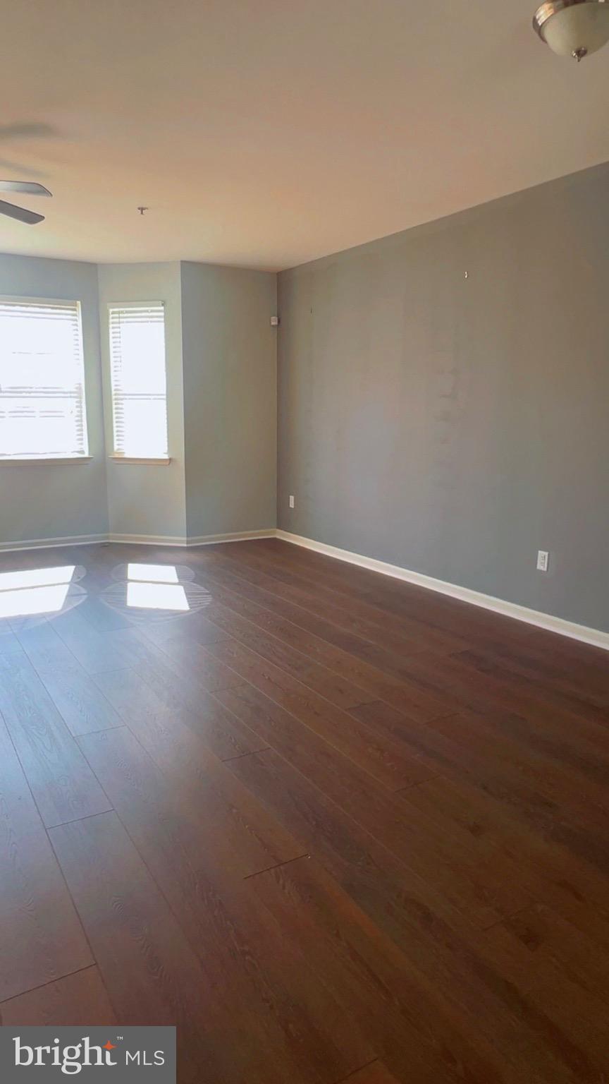 OAK TREE LANDING - Residential Lease