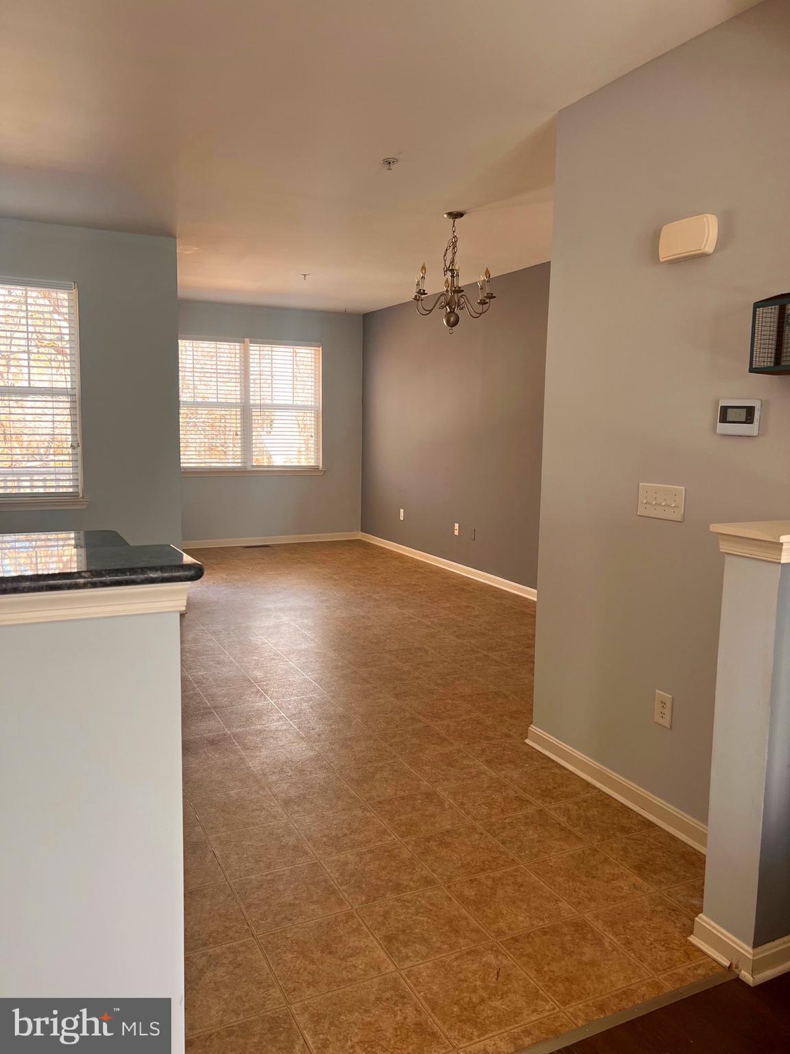 OAK TREE LANDING - Residential Lease