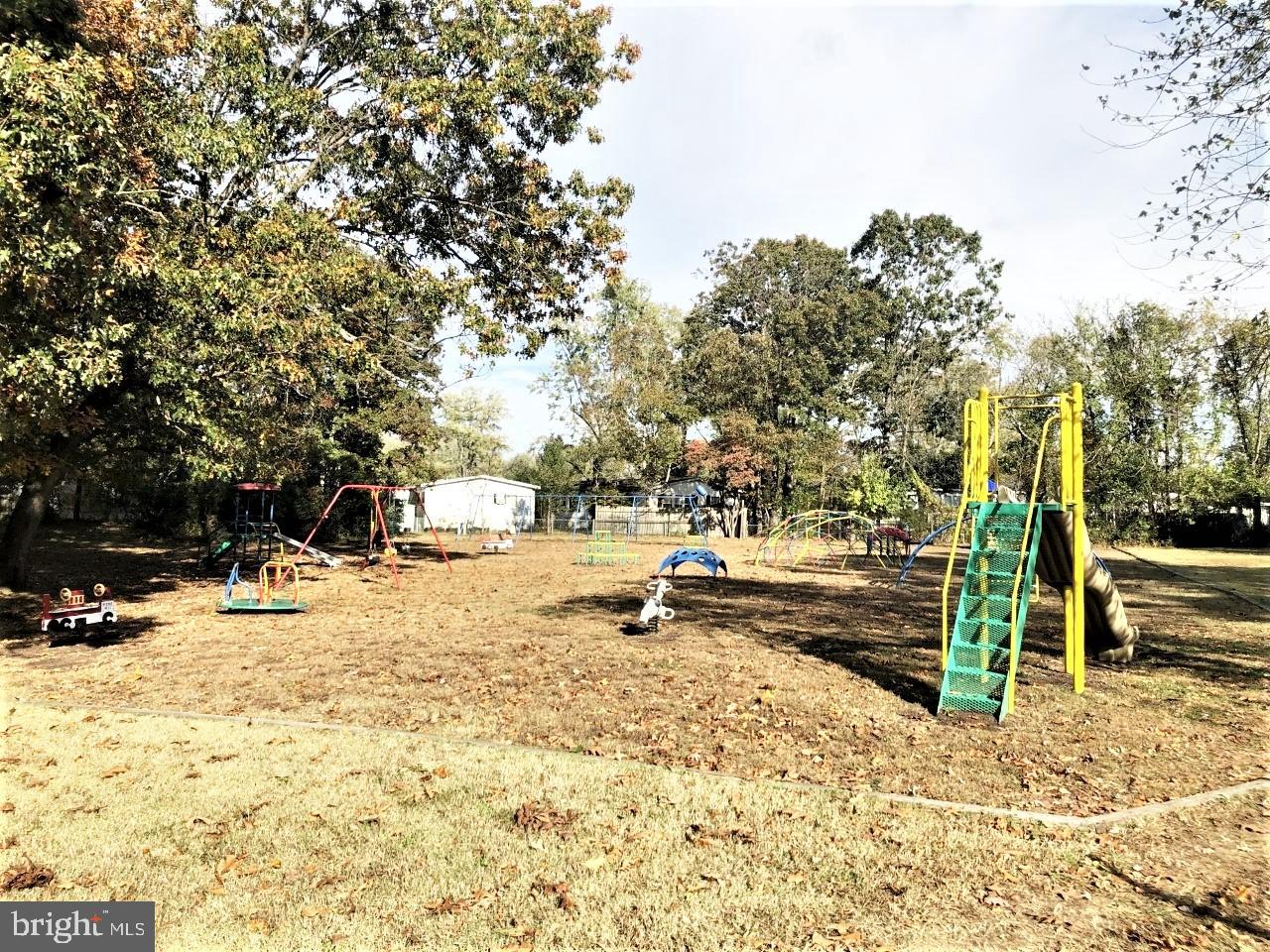 MARYLAND MANOR MOBILE HOME PARK - Residential