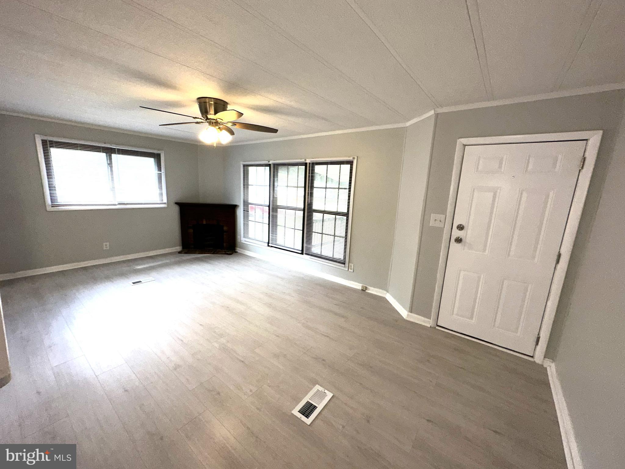 MARYLAND MANOR MOBILE HOME PARK - Residential