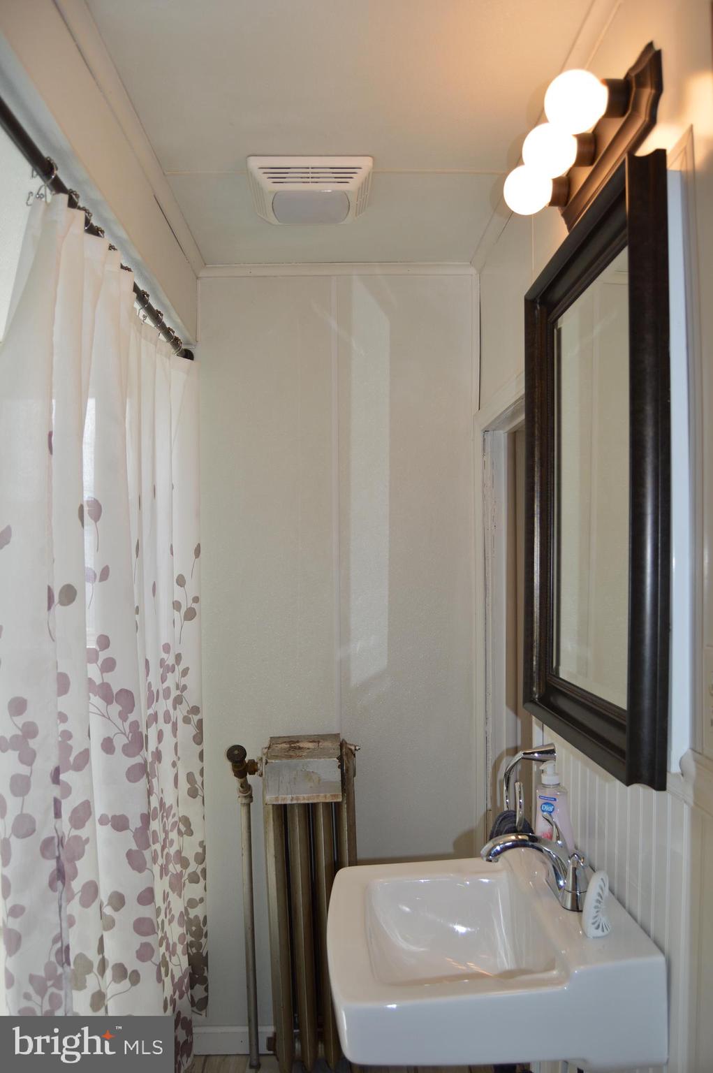 MOUNT CARMEL BOROUGH - Residential