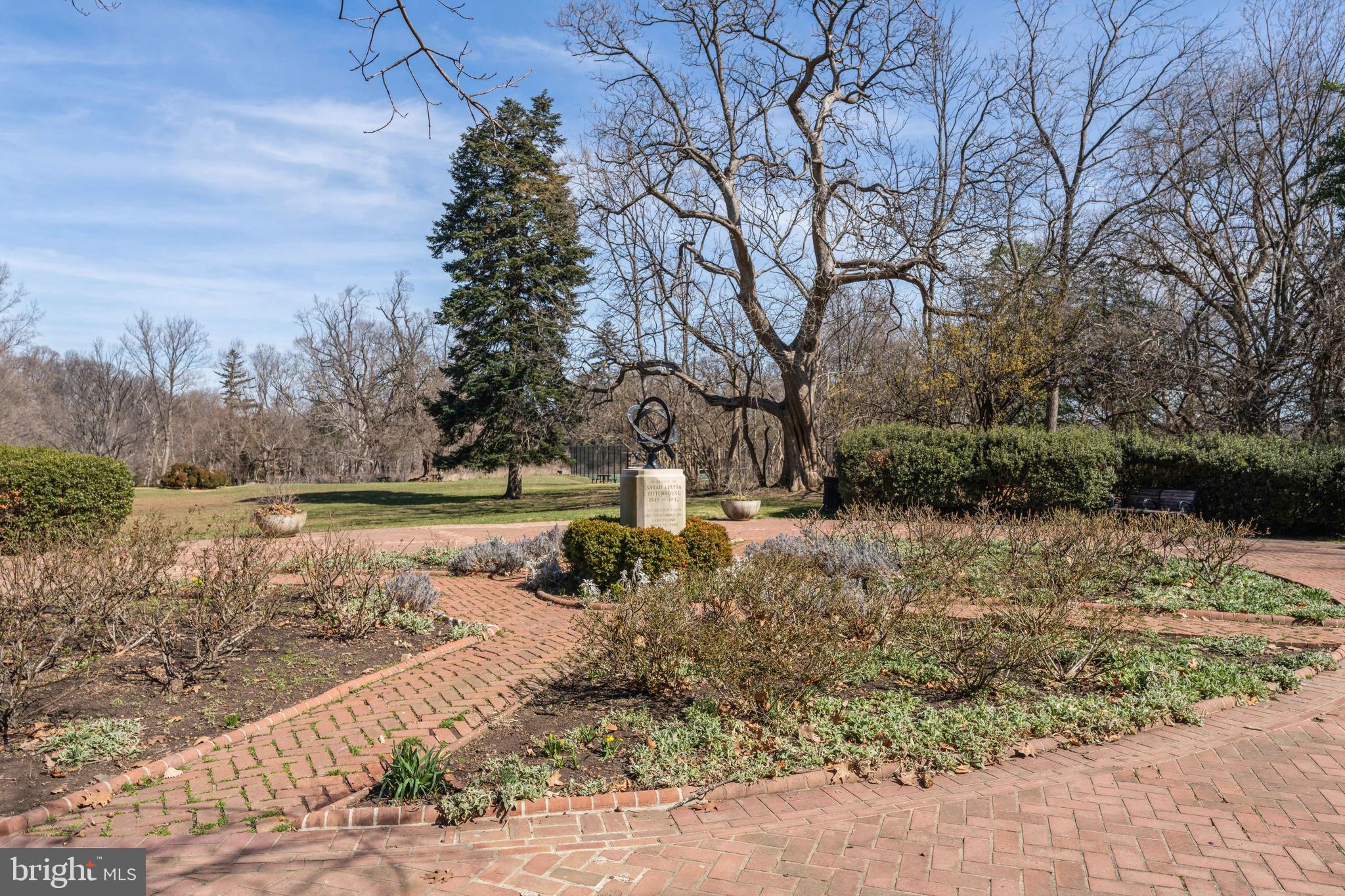 GEORGETOWN - Residential